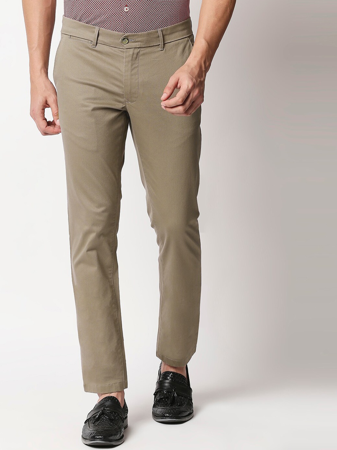 

Basics Men Tapered Fit Chinos Trousers, Brown