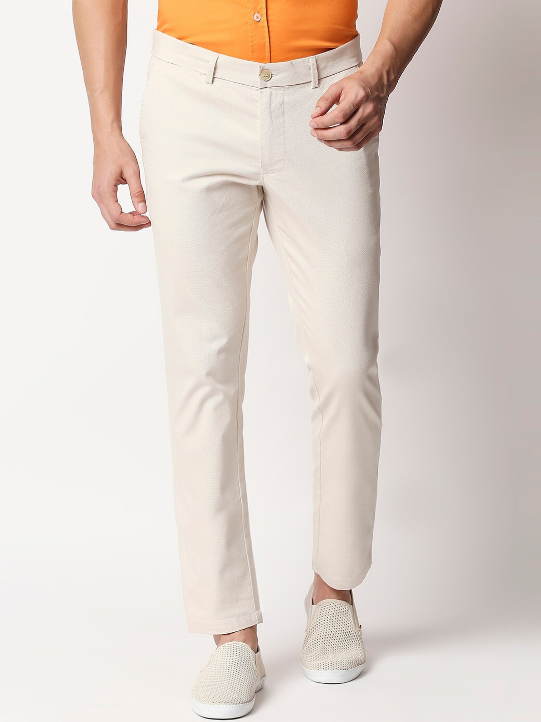 

Basics Men Tapered Fit Trousers, Beige