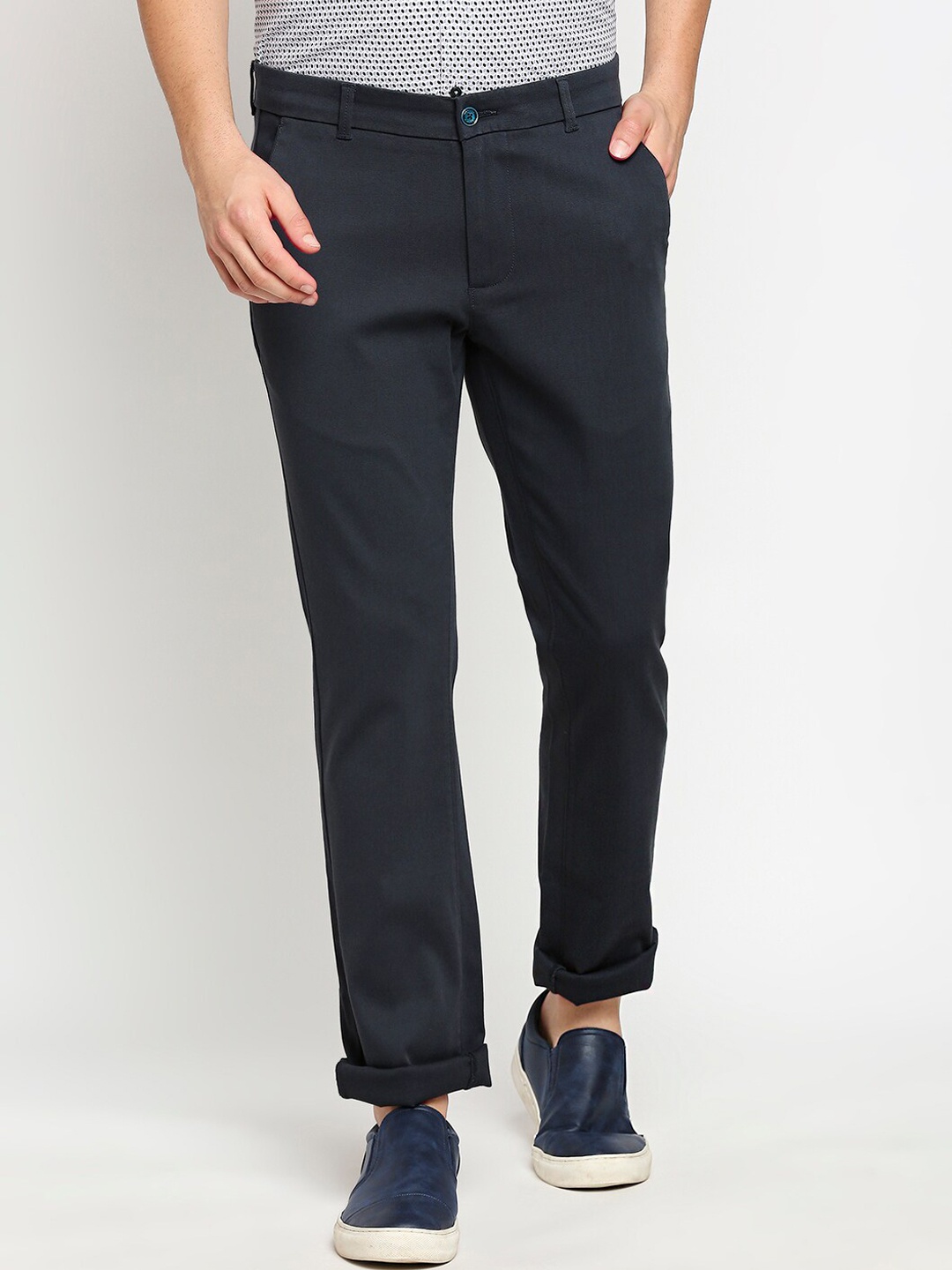 

Basics Men Tapered Fit Trousers, Navy blue