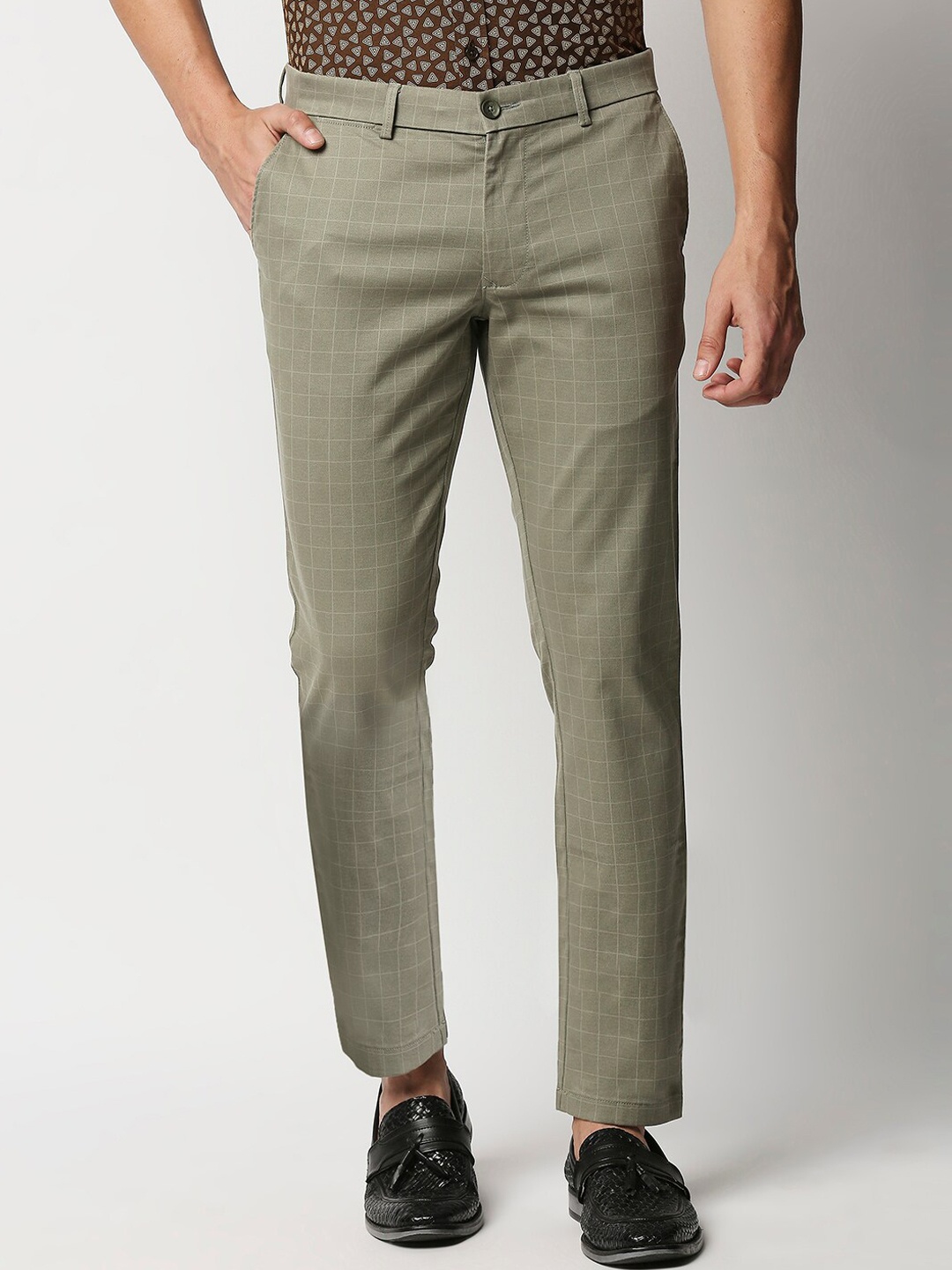 

Basics Men Checked Tapered Fit Cotton Trousers, Green