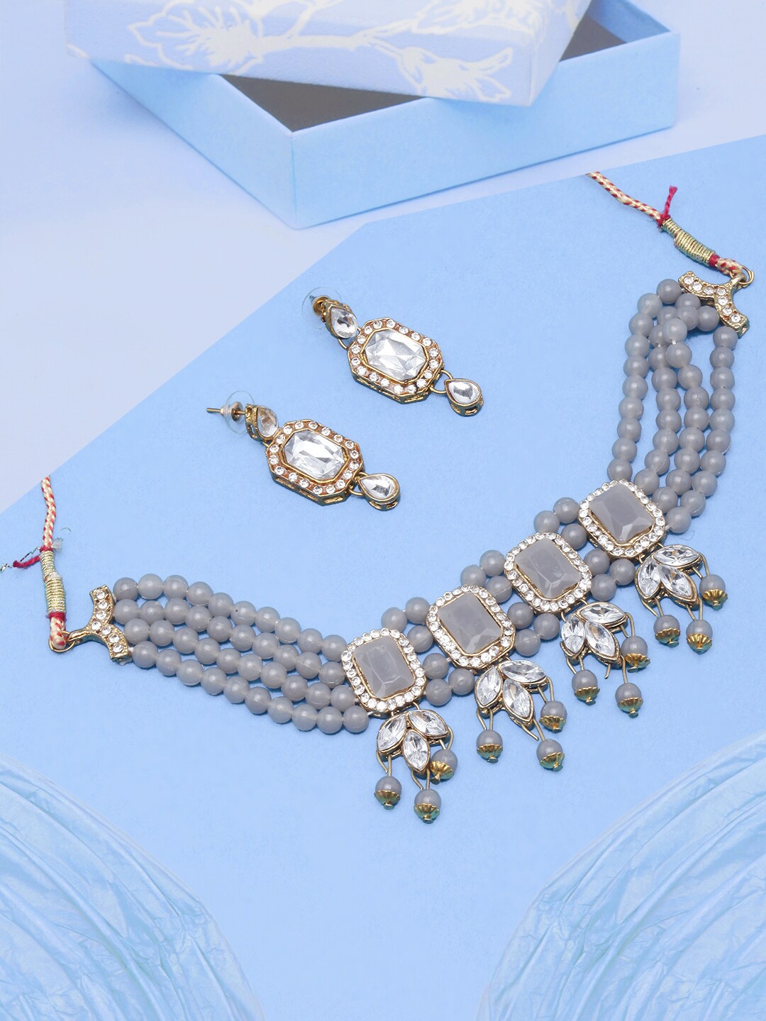 

DIVA WALK Gold-Plated Stone-Studded & Beaded Jewellery Set