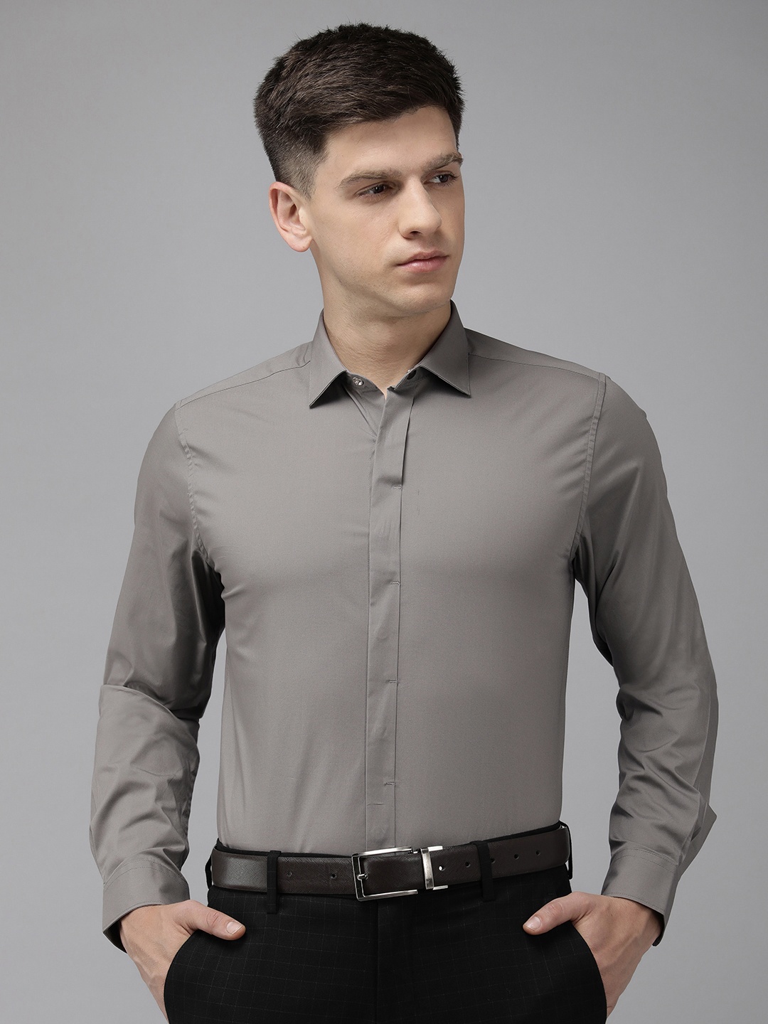 

THE BEAR HOUSE Men Slim Fit Pure Cotton Opaque Formal Shirt, Grey