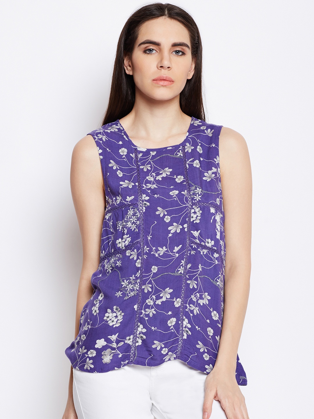 

Oxolloxo Floral Lace Detail Sleeveless Ruffles Top, Purple