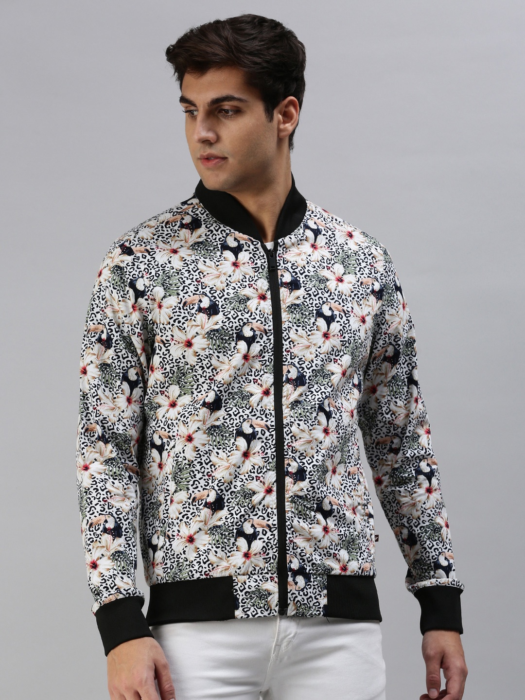 

VEIRDO Men Floral Lightweight Bomber Jacket, White
