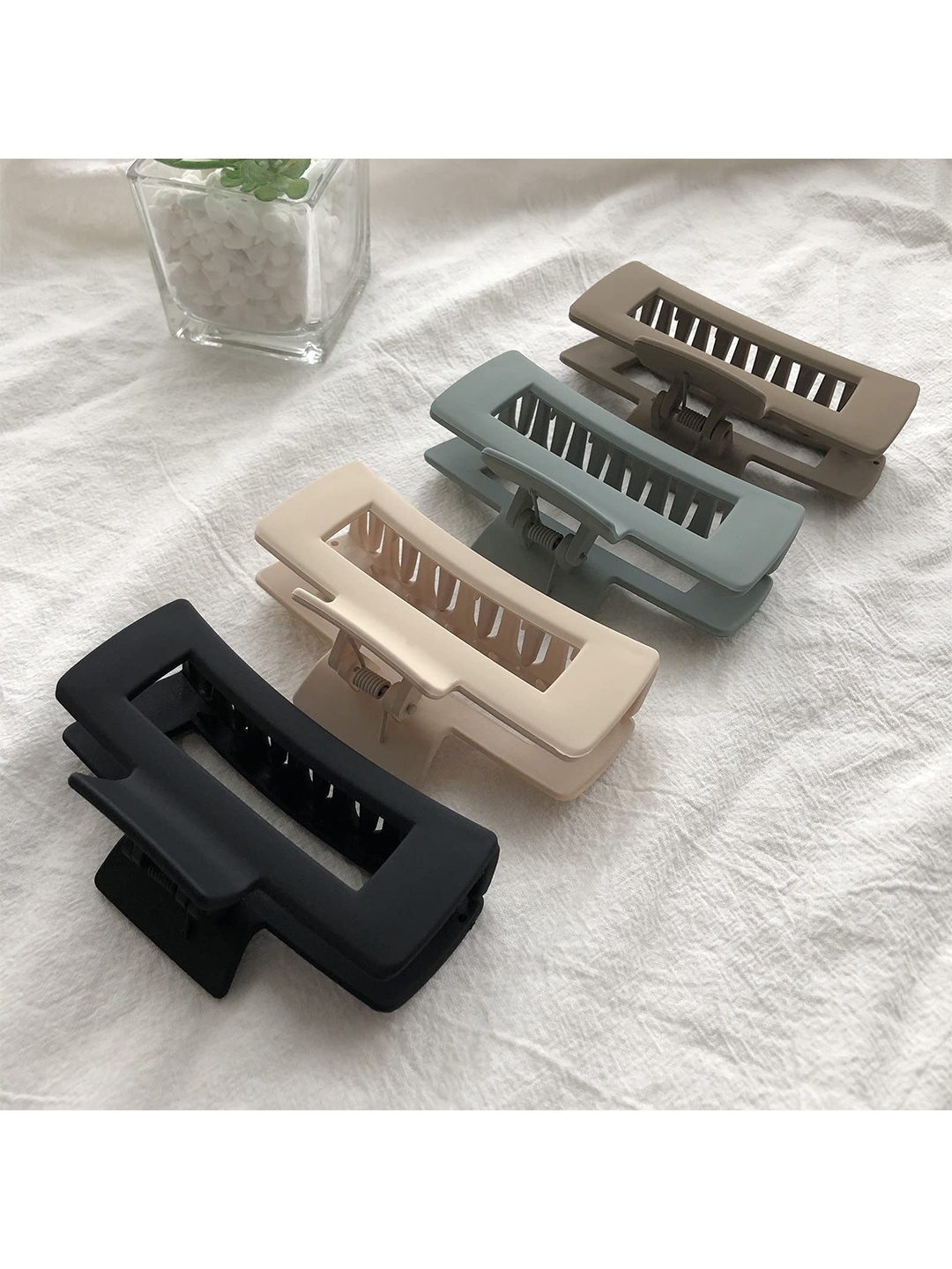 

FIMBUL Women Set of 4 Claw Clips, Black