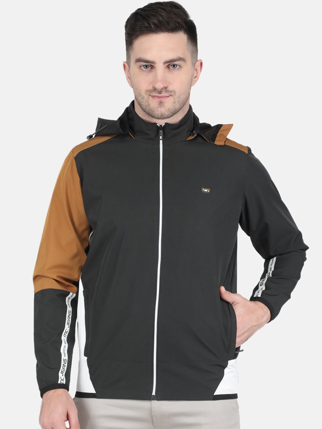 

Monte Carlo Men Off White Colourblocked Sporty Jacket, Olive