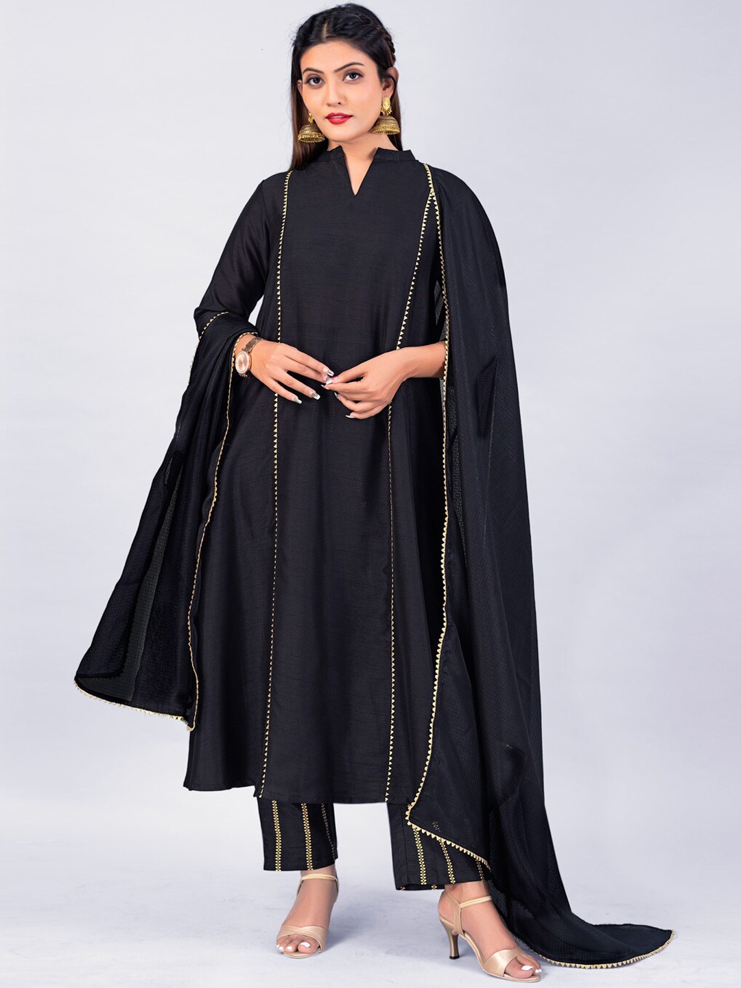 

FASHION DREAM Women Black Silk Crepe Kurta with Trousers & With Dupatta