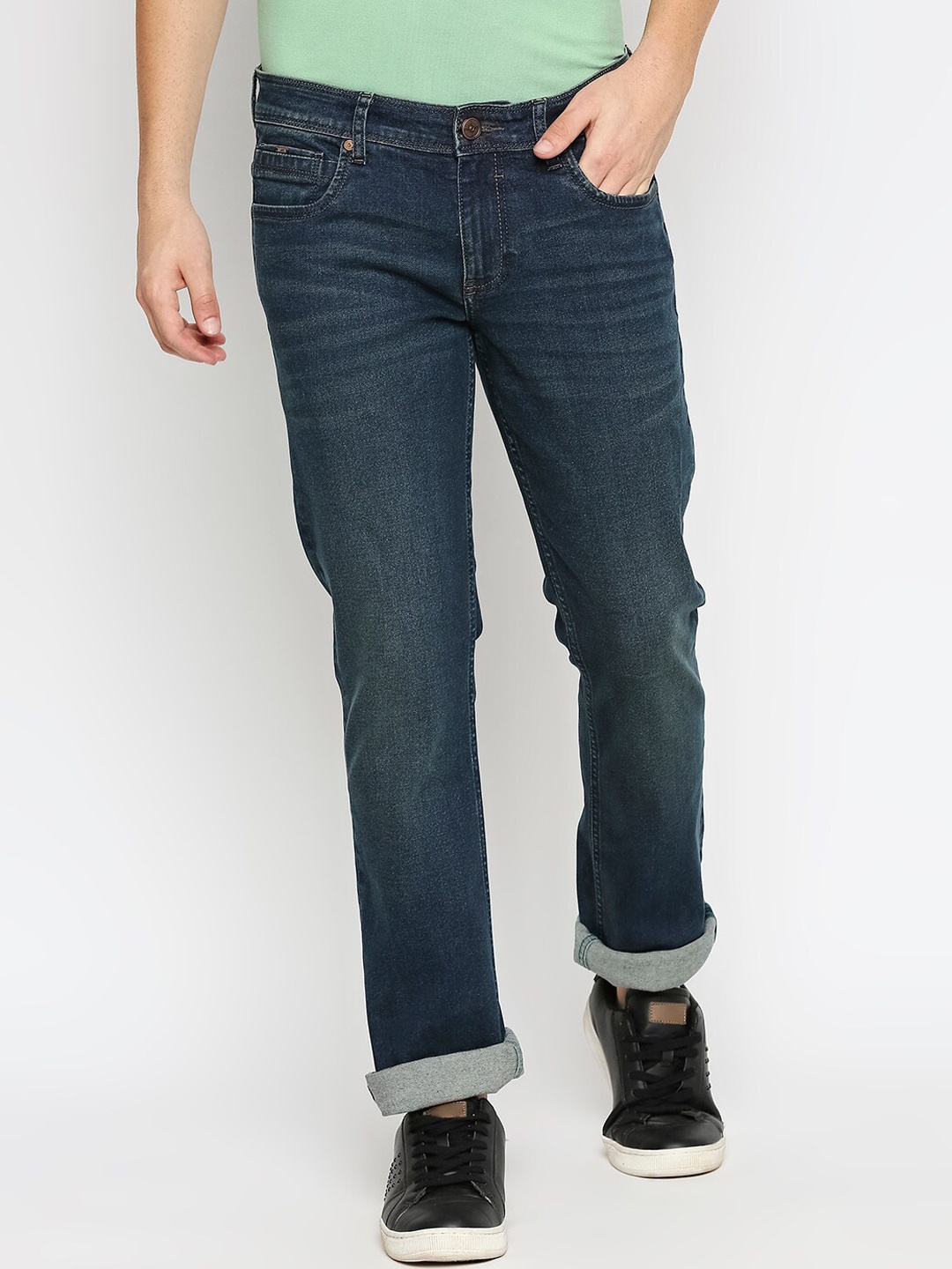 

Basics Men Slim Fit Low-Rise Light Fade Stretchable Cotton Jeans, Blue