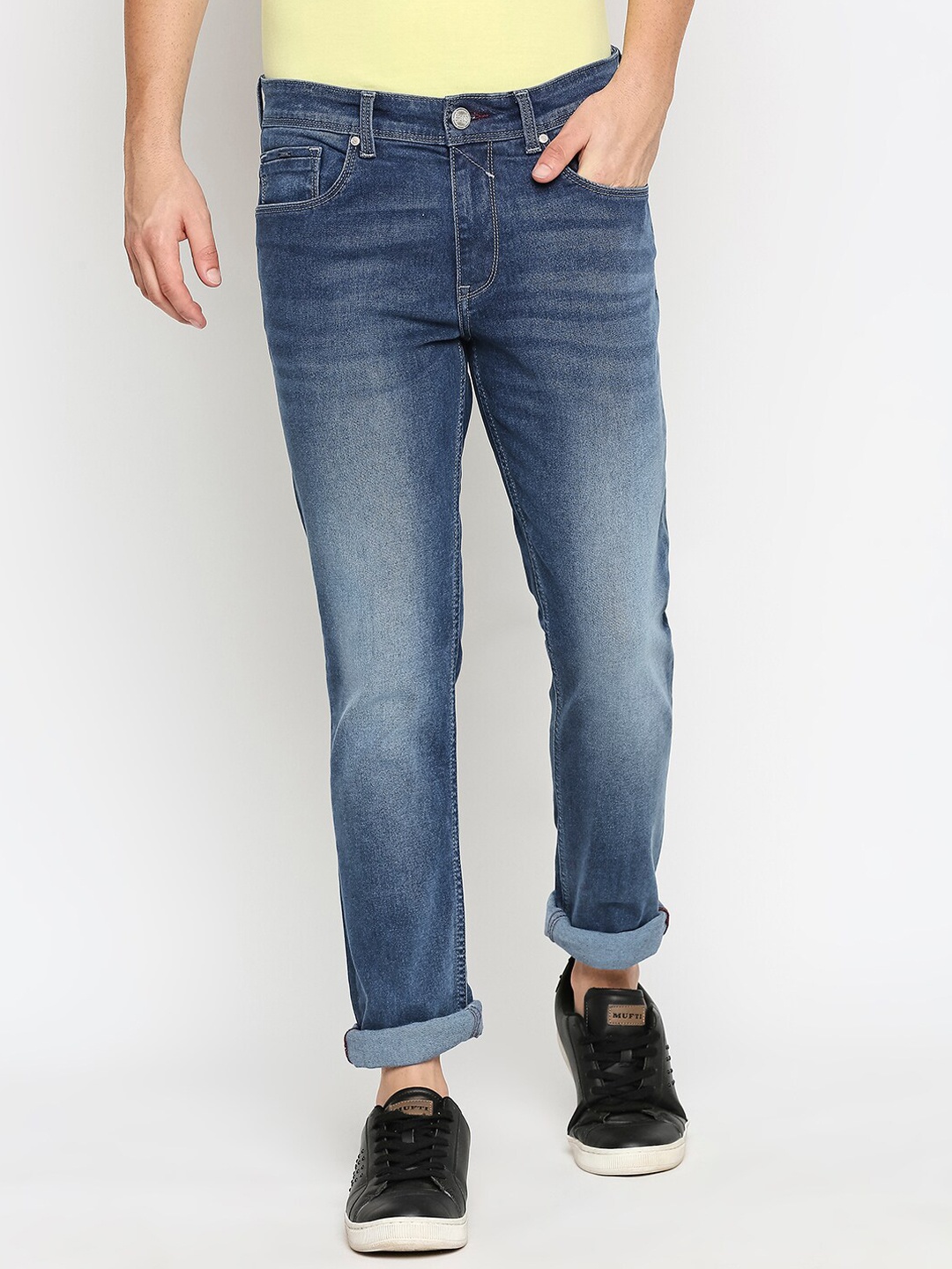

Basics Men Slim Fit Low-Rise Light Fade Stretchable Cotton Jeans, Blue