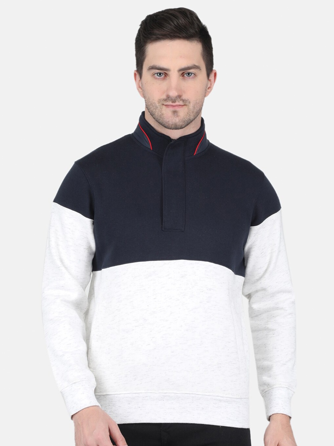 

Monte Carlo Men Navy Blue Cotton Colourblocked Sweatshirt