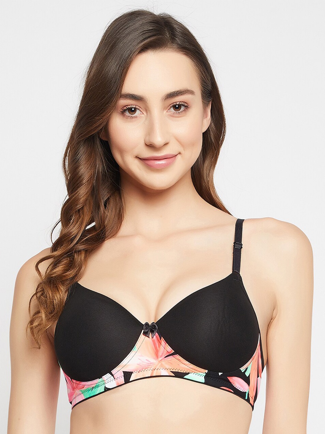 

Clovia Padded Non-Wired Full Cup T-shirt Bra, Black