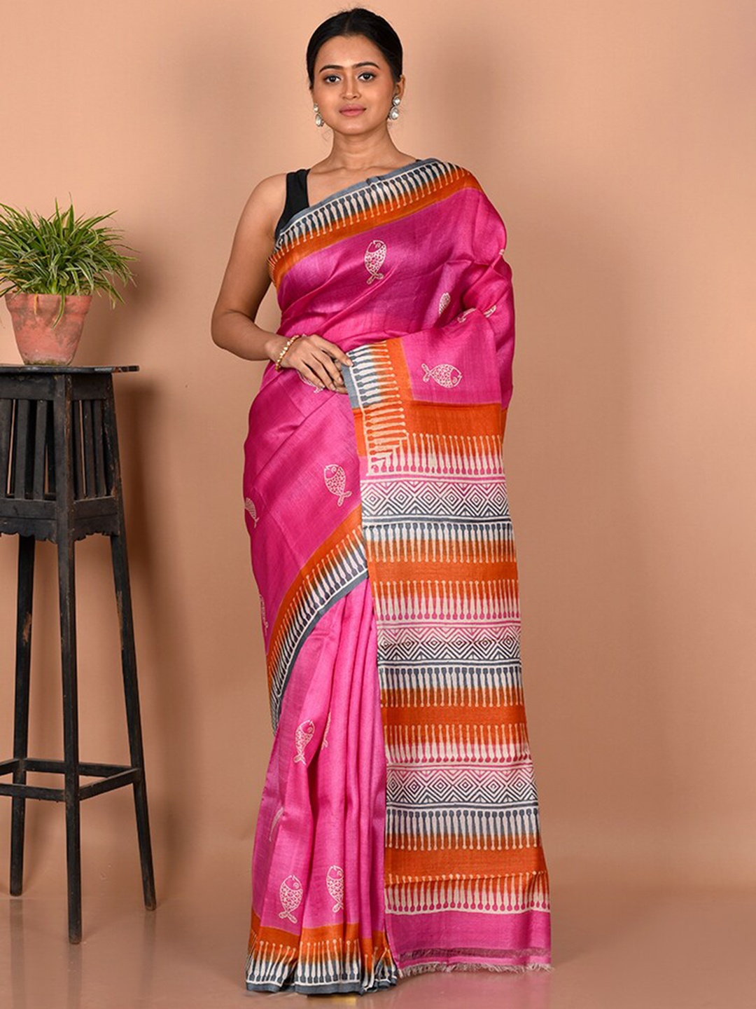 

AllSilks Pink & White Silk Blend Tussar Saree