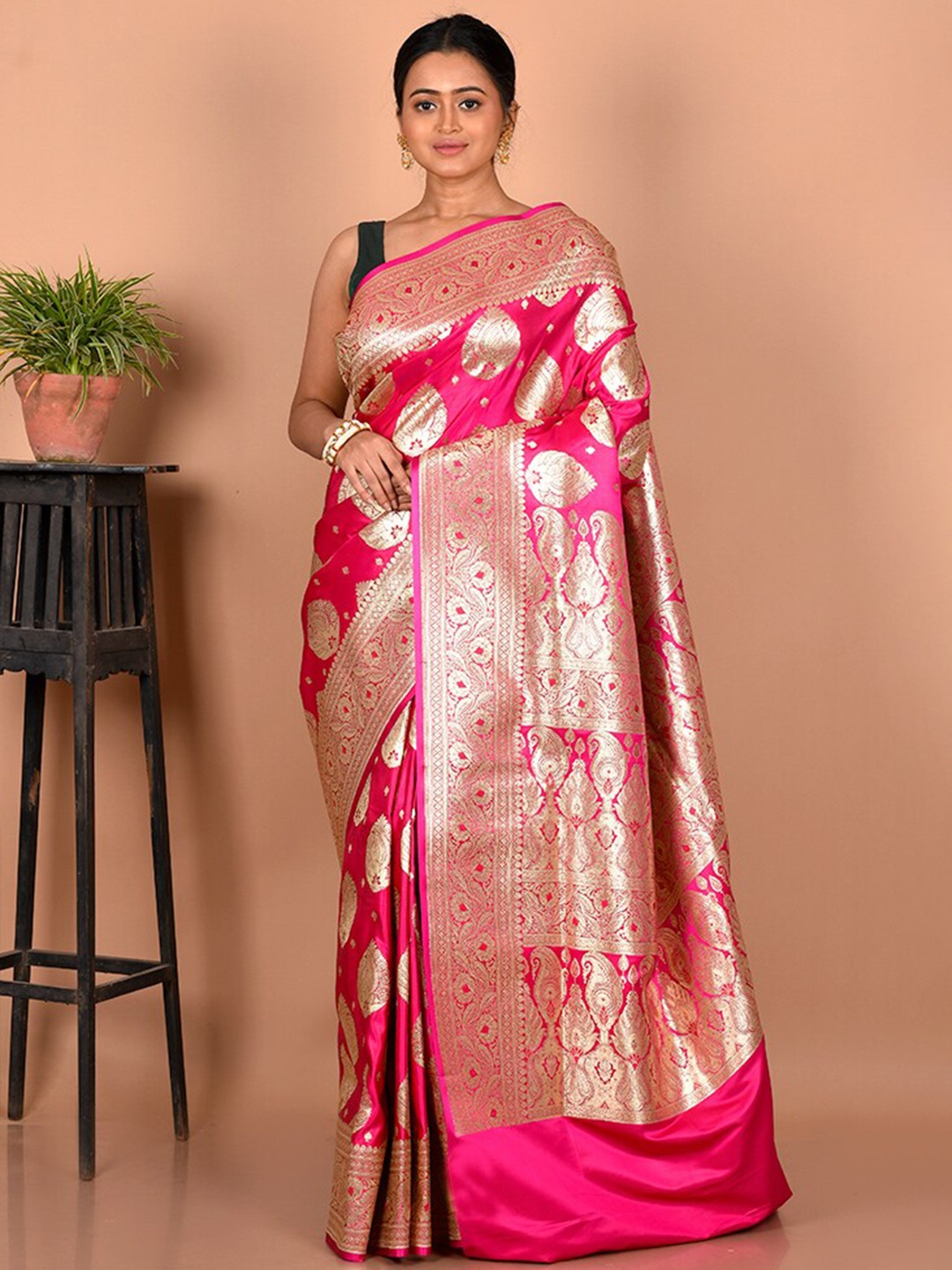 

AllSilks Woven Design Zari Silk Blend Banarasi Saree, Pink