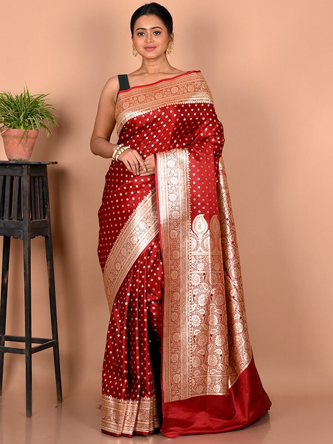 

AllSilks Woven Design Zari Silk Blend Banarasi Saree, Maroon