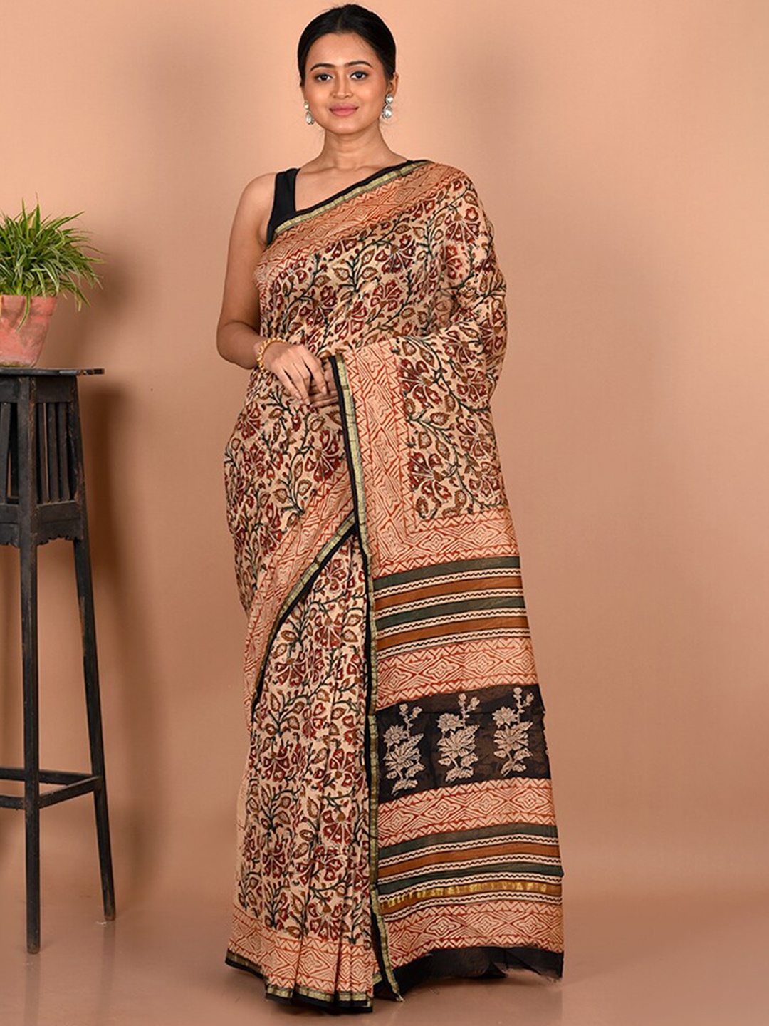 

AllSilks Floral Zari Pure Cotton Chanderi Saree, Cream