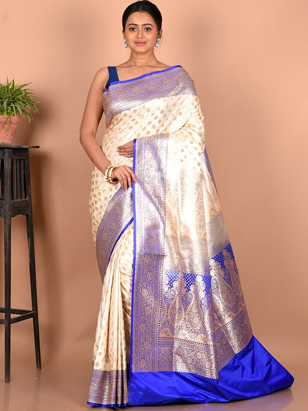 

AllSilks Ethnic Motifs Zari Silk Blend Banarasi Saree, White