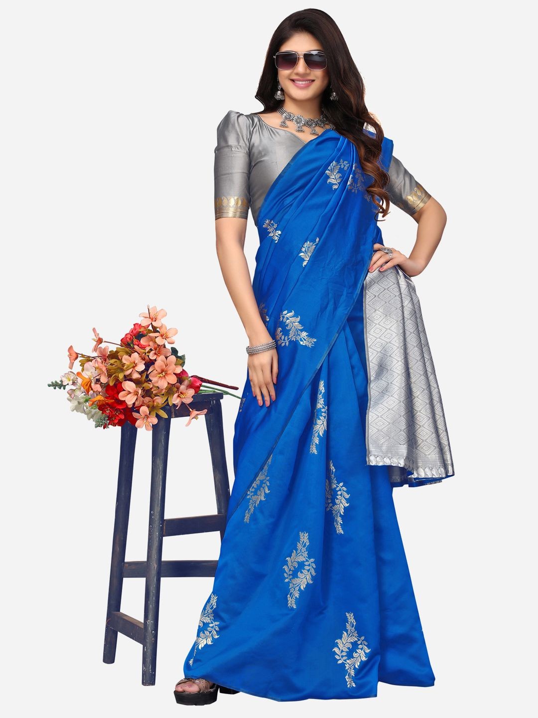 

Satrani Woven Design Zari Banarasi Saree, Blue