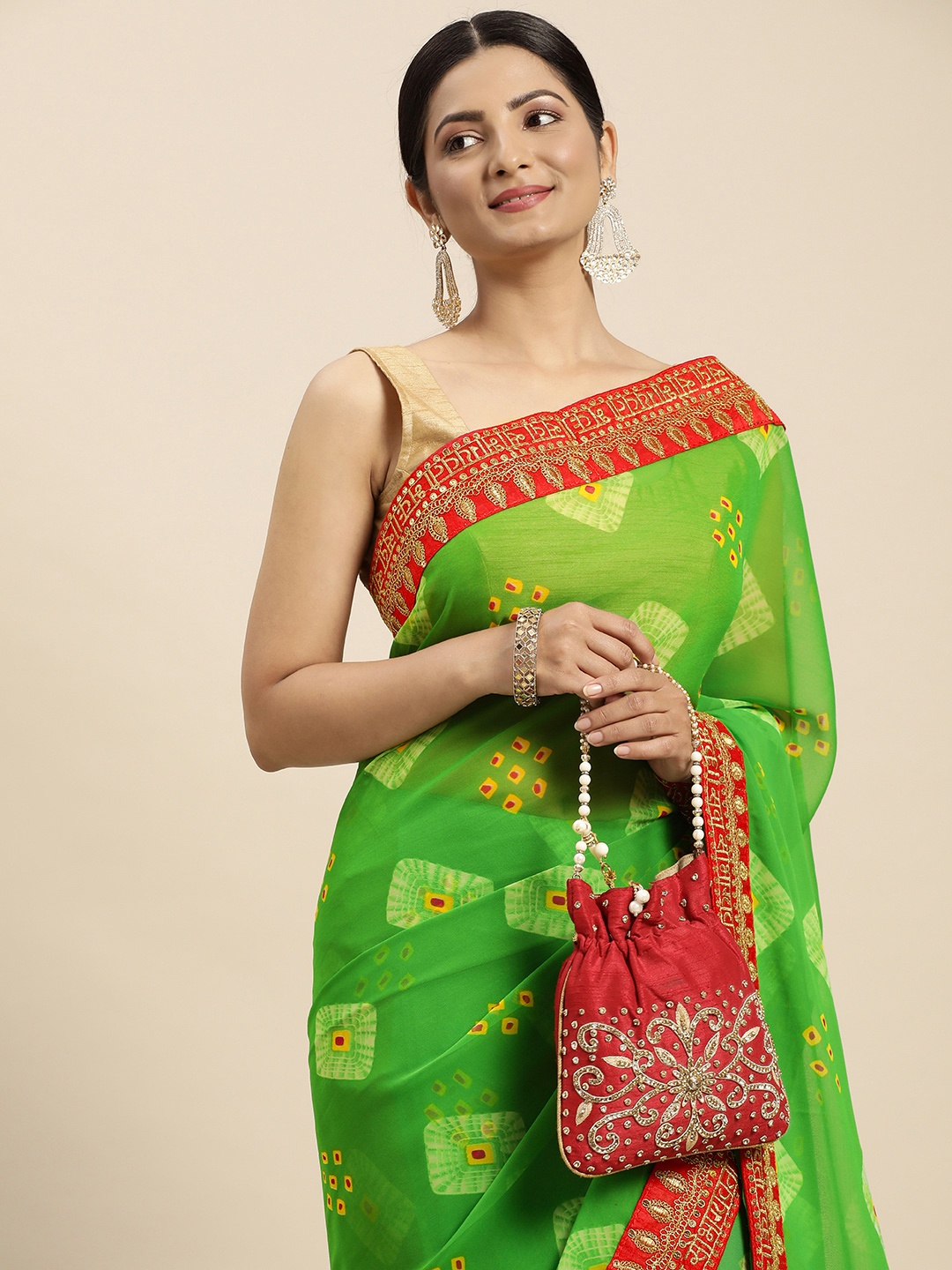 

VASTRANAND Embroidered Bandhani Saree, Green