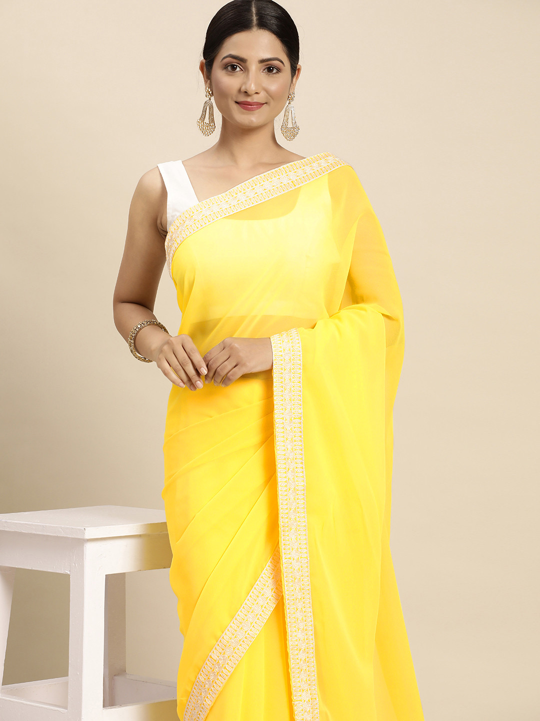 

VASTRANAND Woven Design Embroidered Saree, Yellow