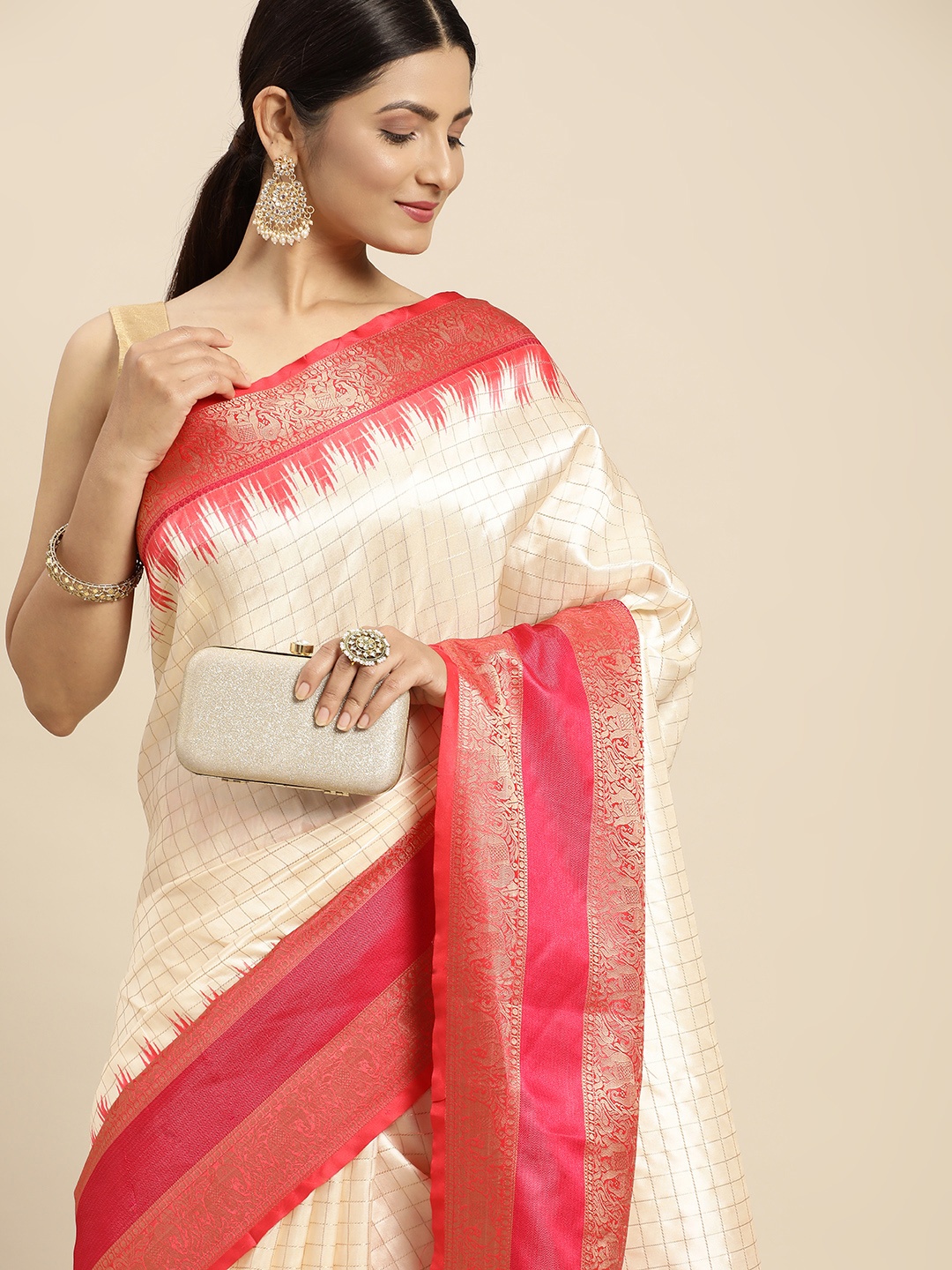 

VASTRANAND Checked Zari Silk Blend Banarasi Saree, White