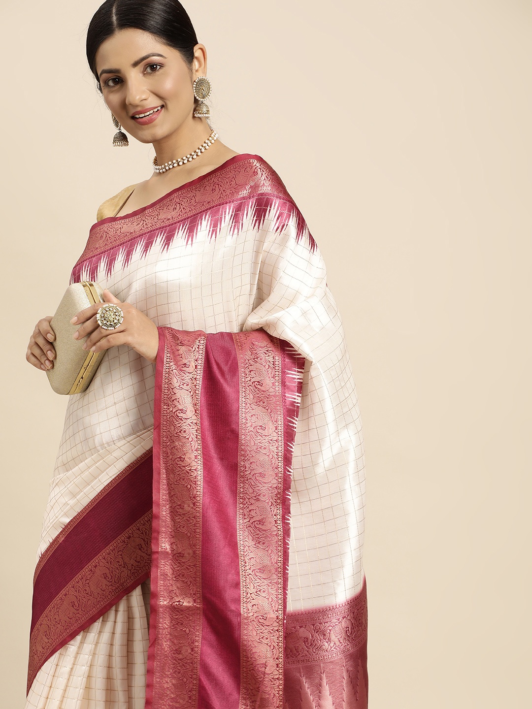 

VASTRANAND Checked Zari Silk Blend Banarasi Saree, White