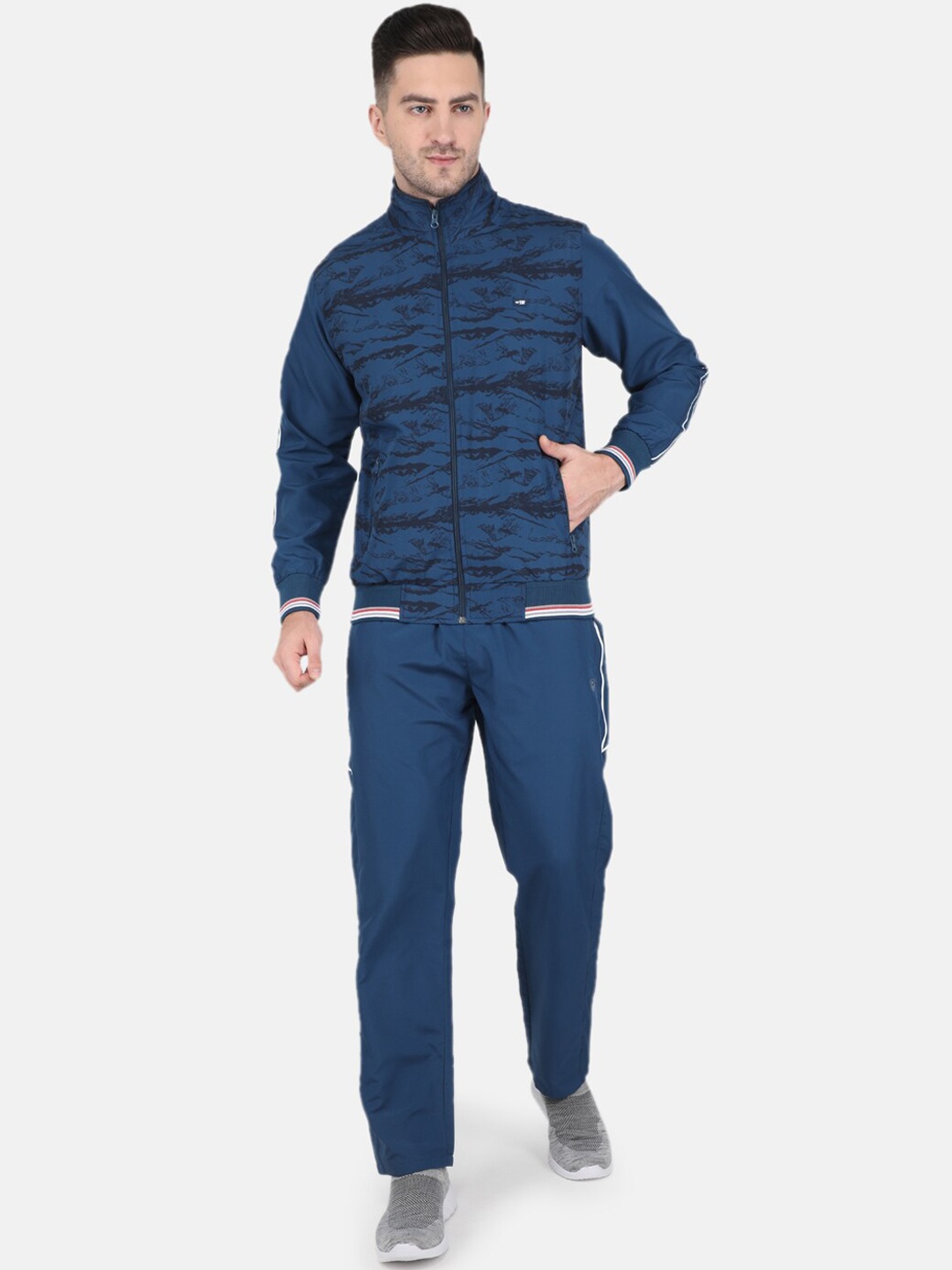 

Monte Carlo Men Printed Tracksuit, Blue