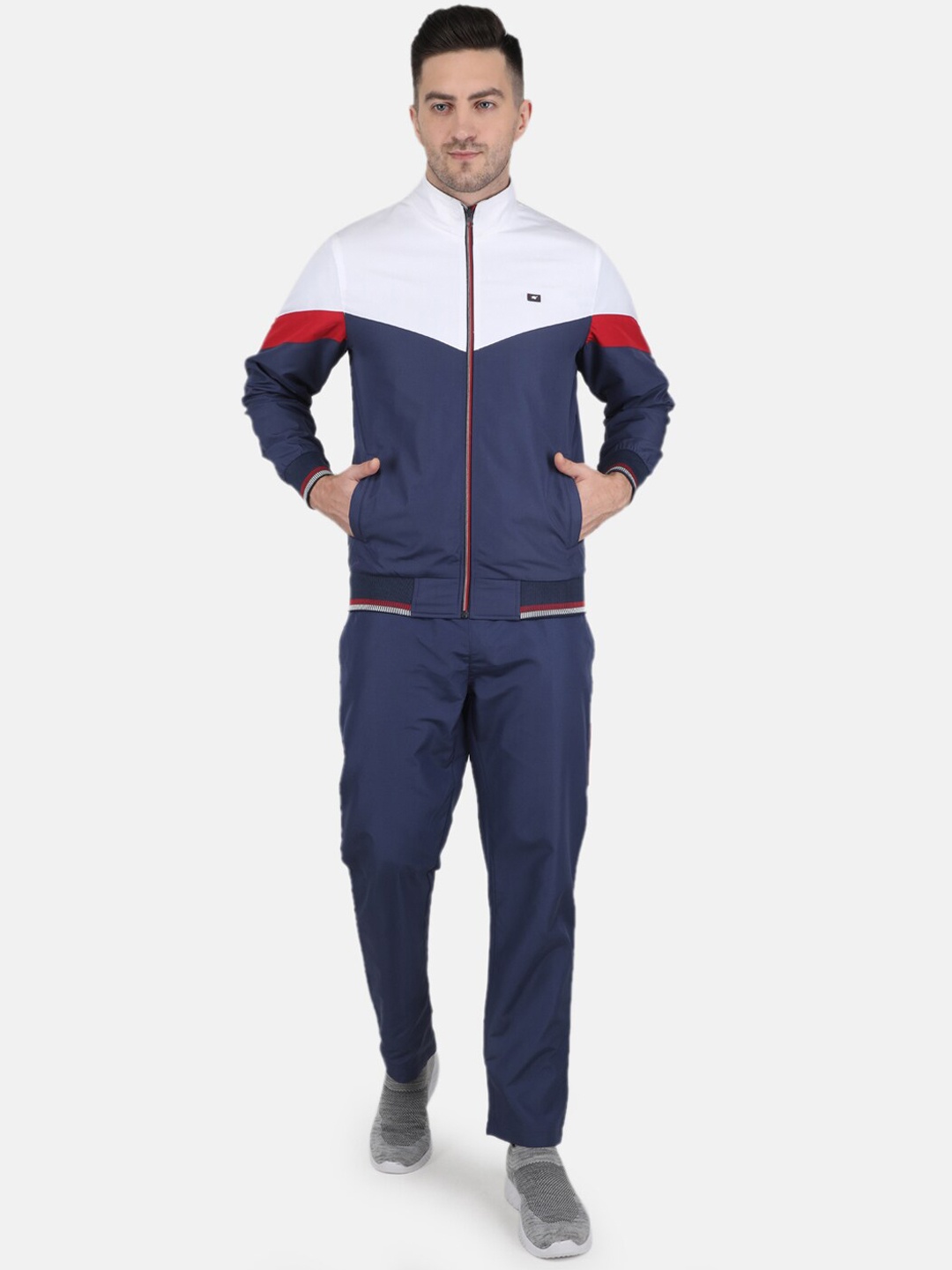 

Monte Carlo Colourblocked Tracksuit, Navy blue