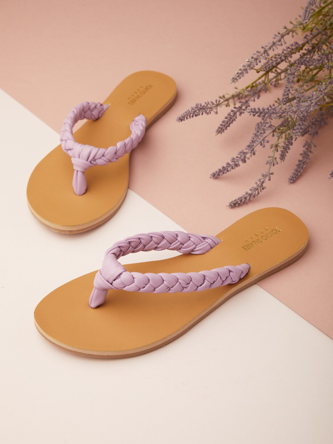 

Tokyo Talkies Women T-Strap Flats, Lavender