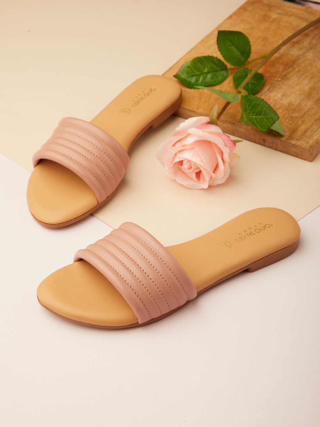 

Tokyo Talkies Women Open Toe Flats, Nude