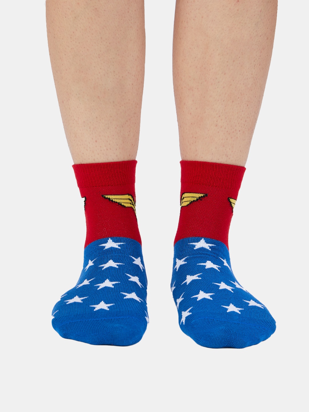 

The Souled Store Wonder Woman Star Symbol Patterned Cotton Ankle-Length Socks, Blue