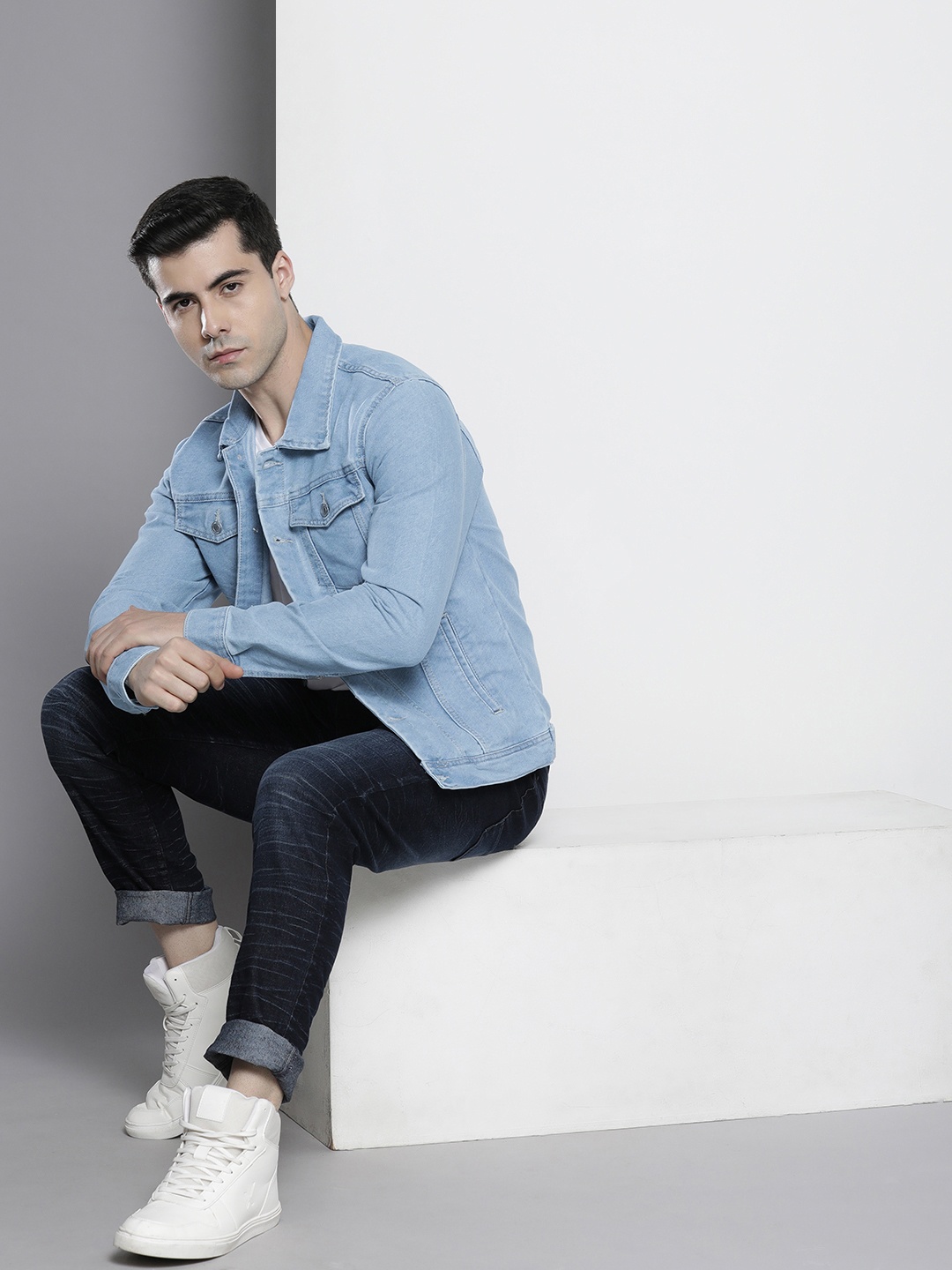 

The Indian Garage Co Men Denim Jacket, Blue