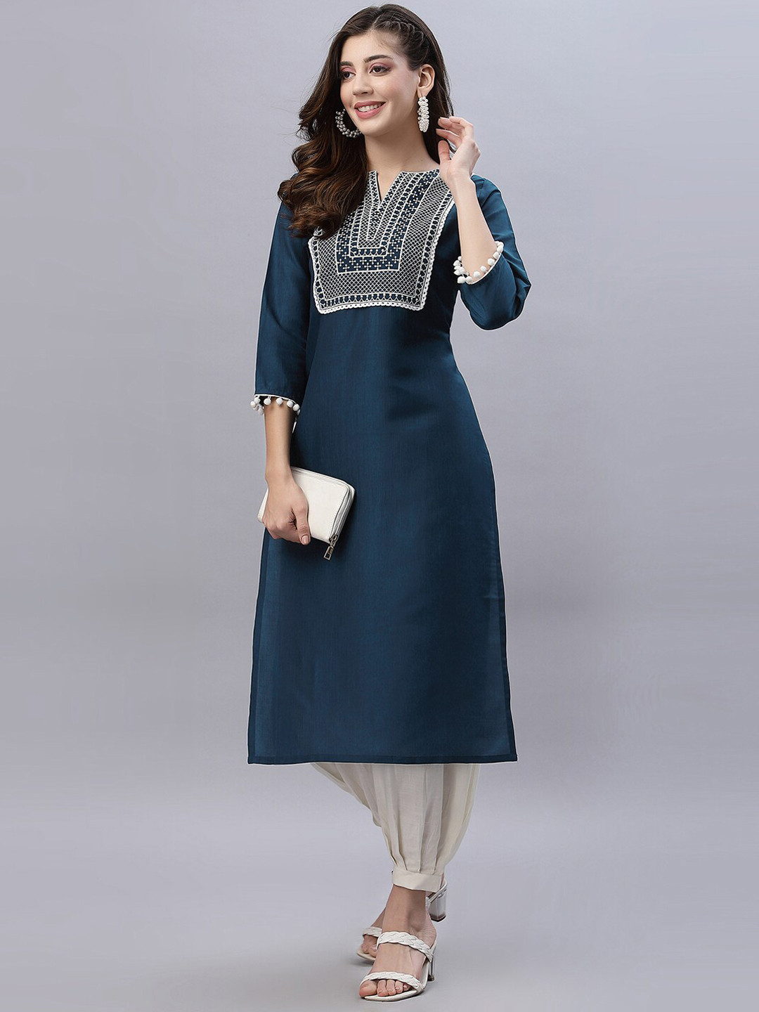 

KALINI Geometric Yoke Design Notched Neck Thread Work Kurta, Blue