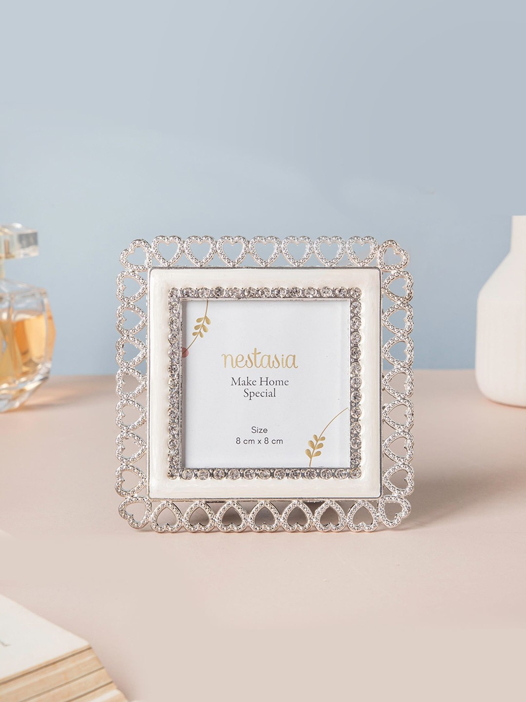 

Nestasia White & Silver Toned Crystal Square Heart Frame
