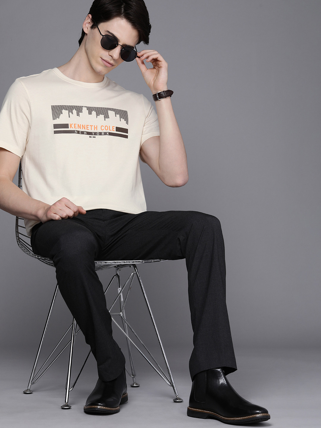 

Kenneth Cole Vista Tee Men Beige Brand Logo Printed Pure Cotton T-shirt