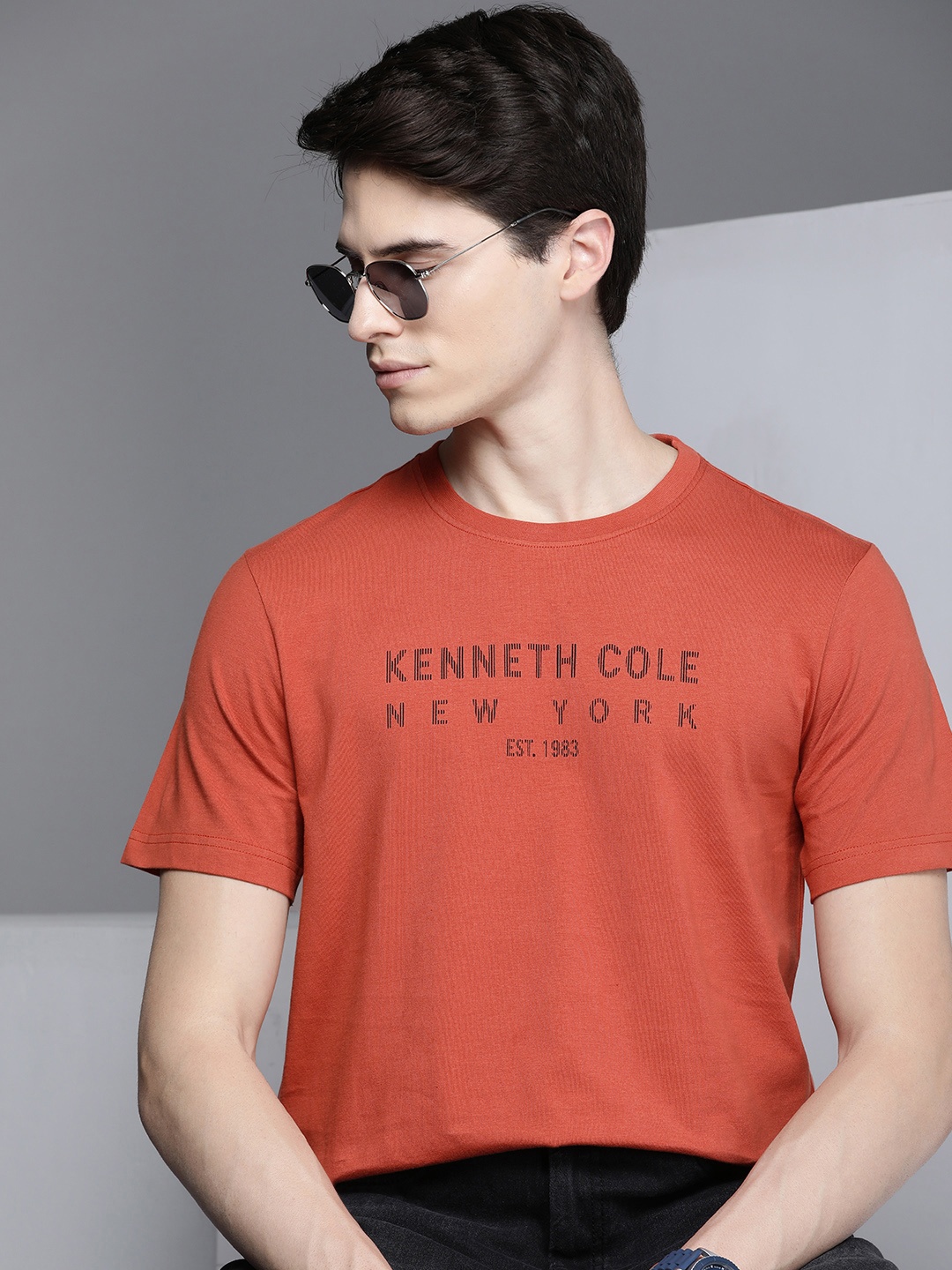 

Kenneth Cole Focal Tee Men Ginger Spice Orange Typography Printed Pure Cotton T-shirt, Rust