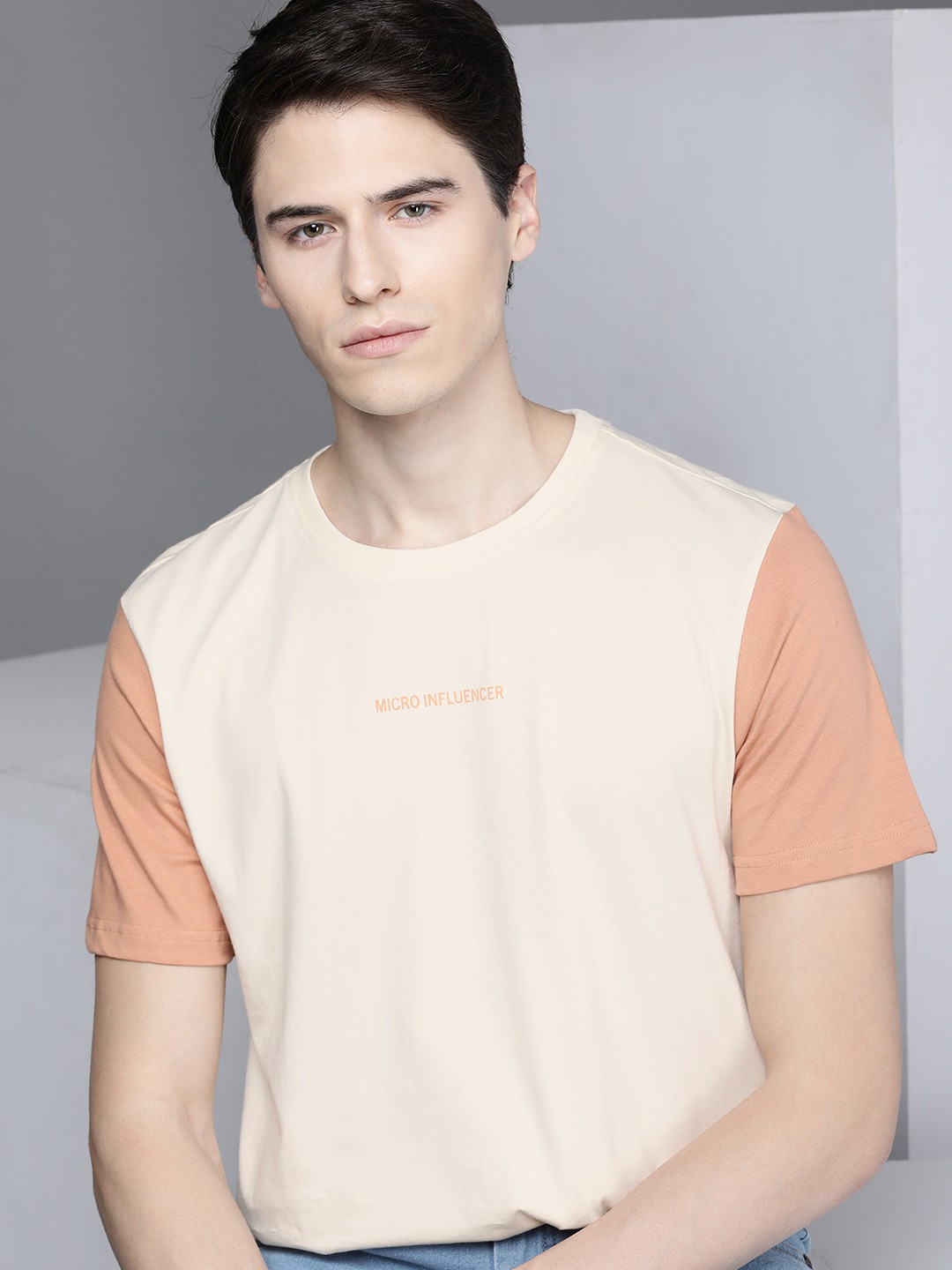 

Kenneth Cole Essentials 2.0 - Di Base Men Off-White Typography Pure Cotton T-shirt
