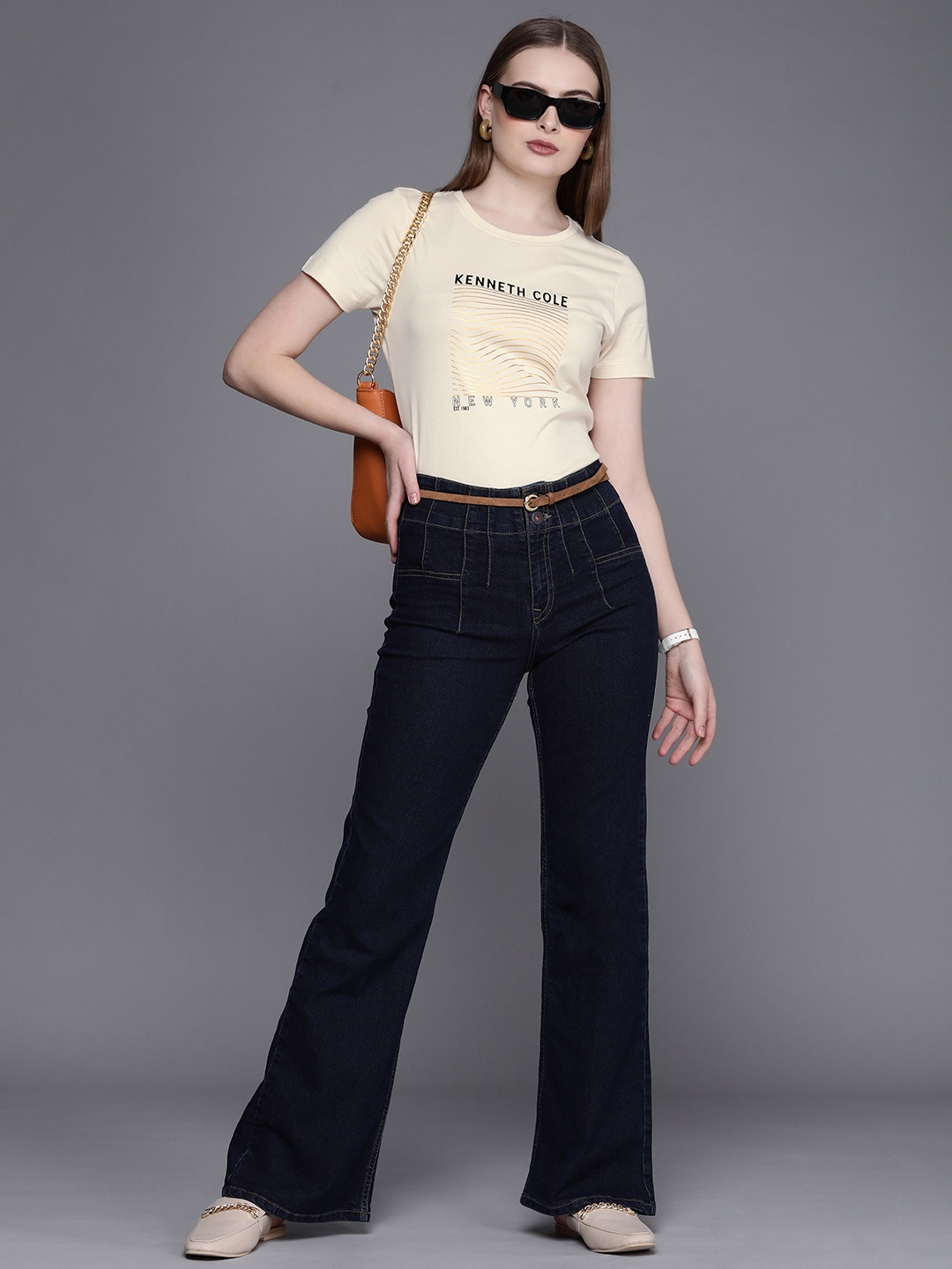 

Kenneth Cole Women Brand Logo Printed Pure Cotton T-shirt, Beige