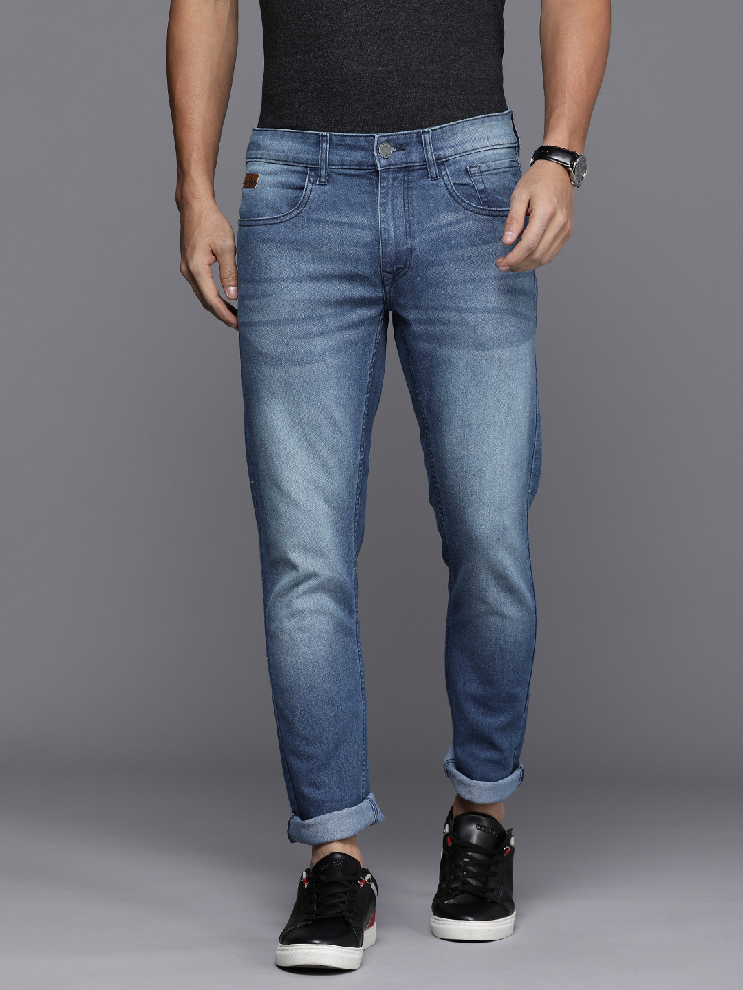 

WROGN Men Slim Fit Light Fade Stretchable Jeans, Blue