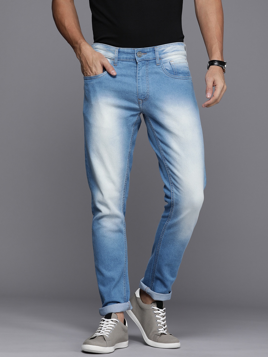 

WROGN Men Slim Fit Heavy Fade Jeans, Blue