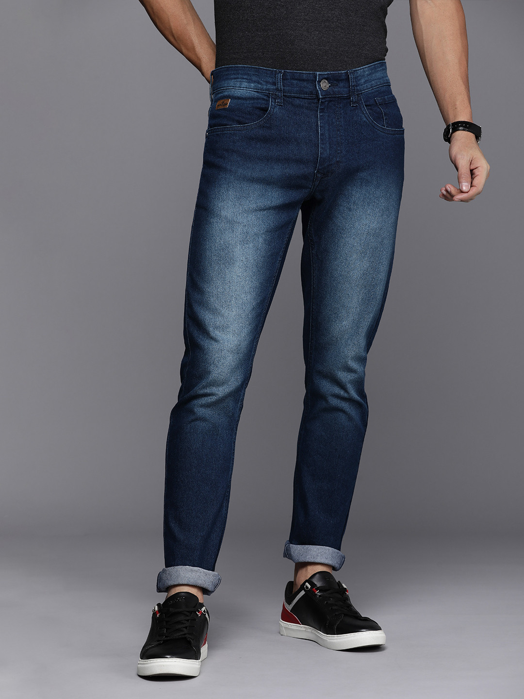

WROGN Men Slim Fit Heavy Fade Stretchable Jeans, Blue