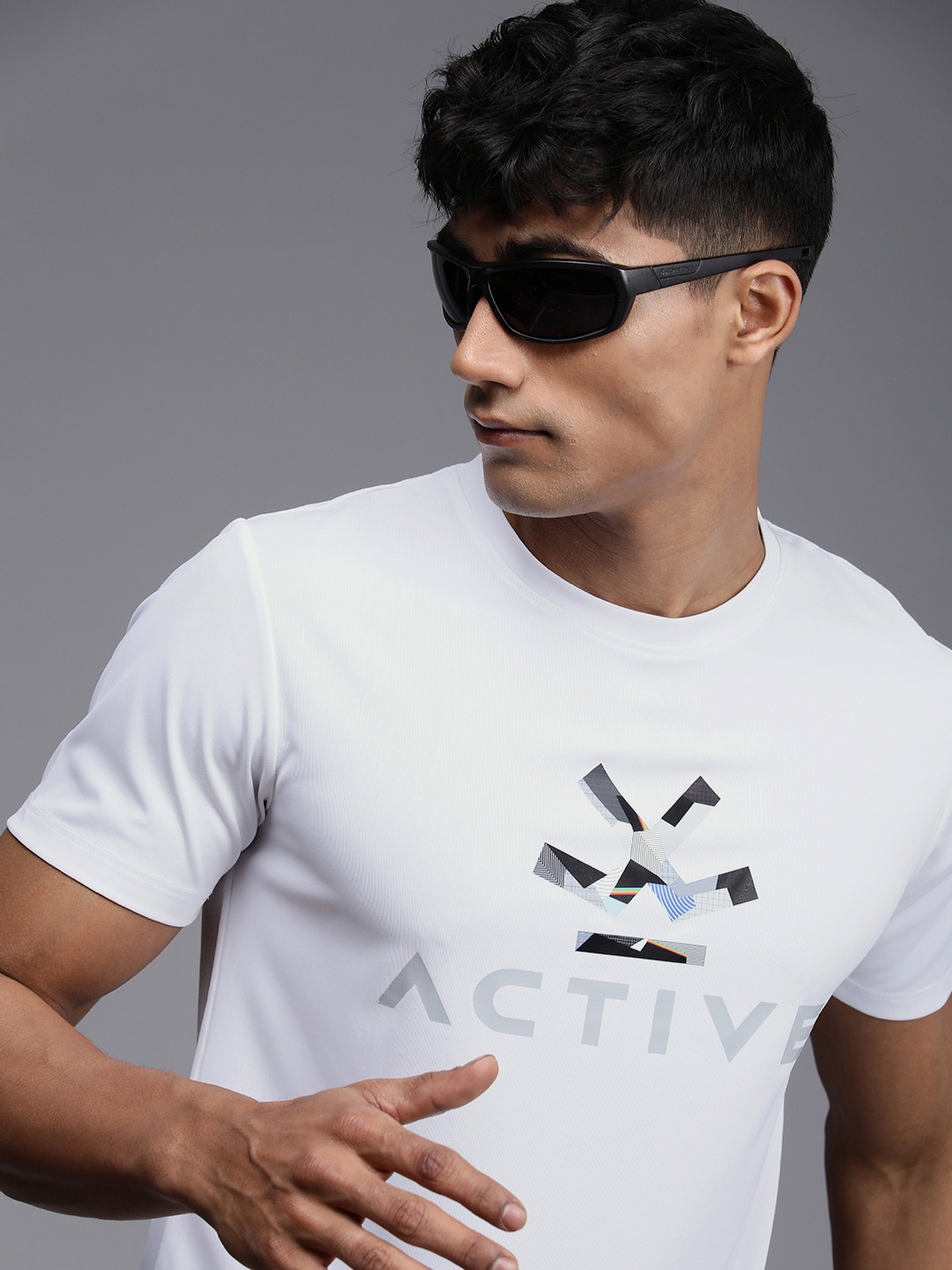 

WROGN ACTIVE Brand Logo Printed Dry-Pro Slim Fit T-shirt, White