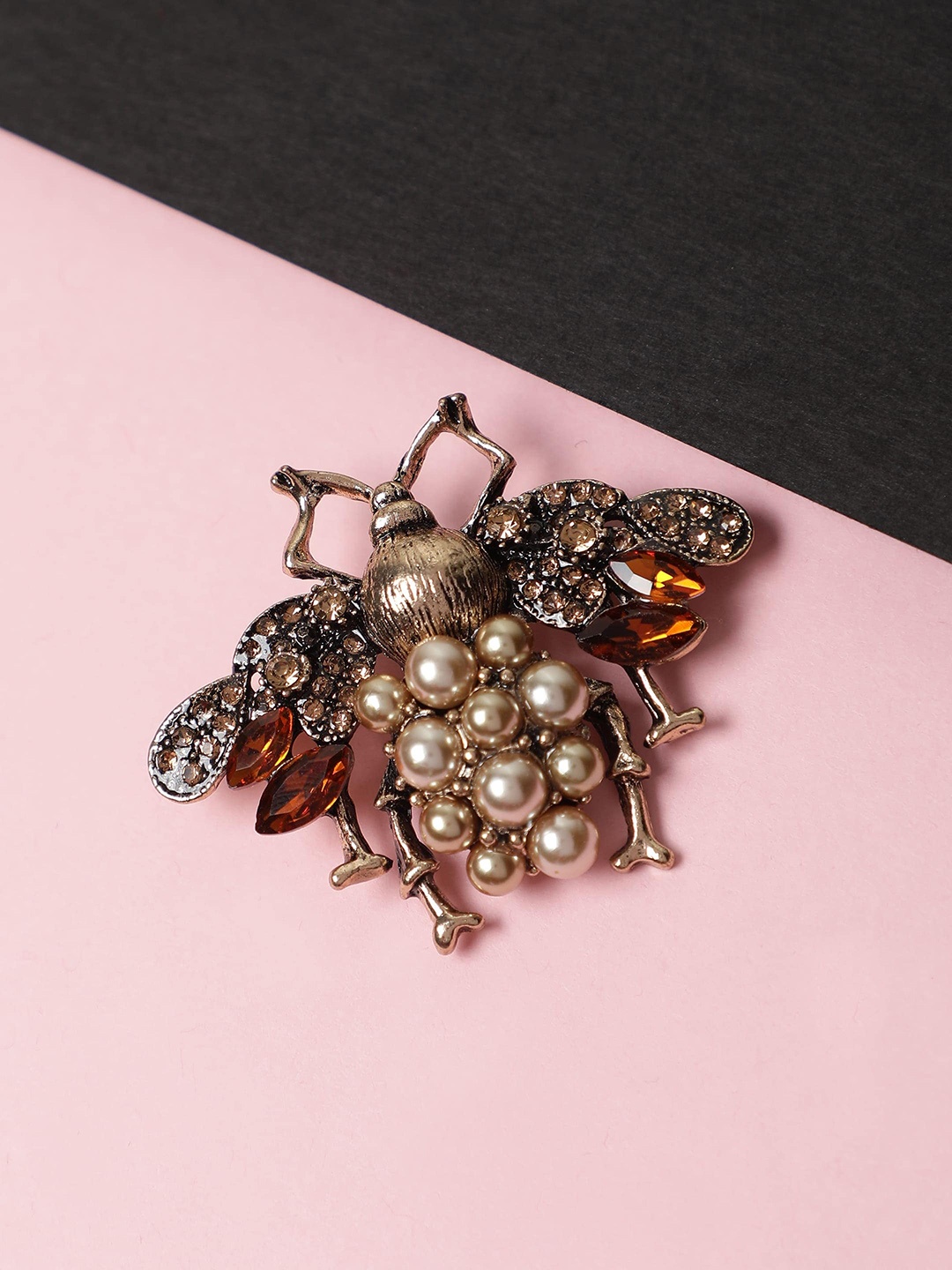 

Alvaro Castagnino Men Bee Shaped Stone-Studded & Beaded Brooch, Gold