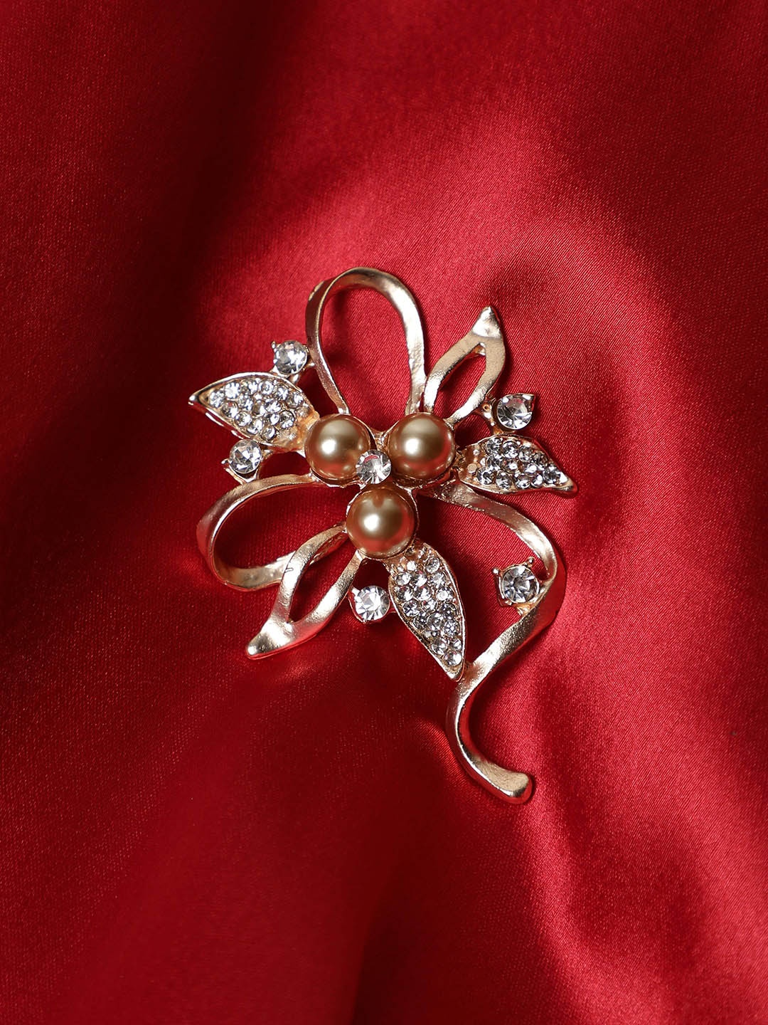 

Alvaro Castagnino Men Stone & Pearl Studded Floral Brooch, Gold