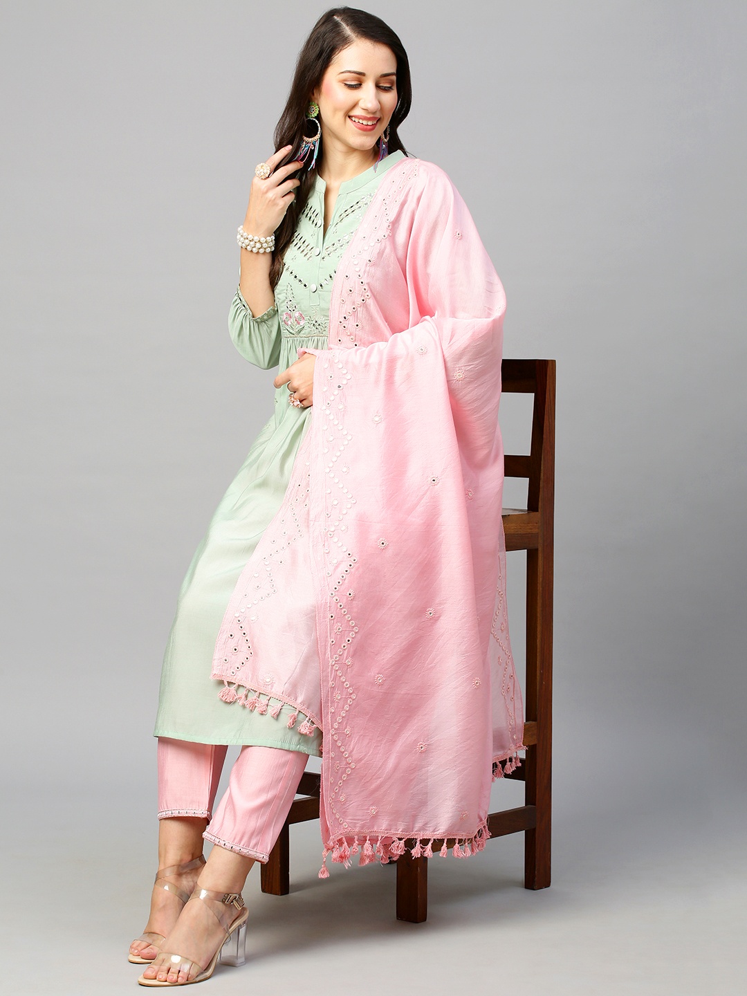 

INDYES Floral Embroidered Mirror Work Kurta with Trousers & Dupatta, Green