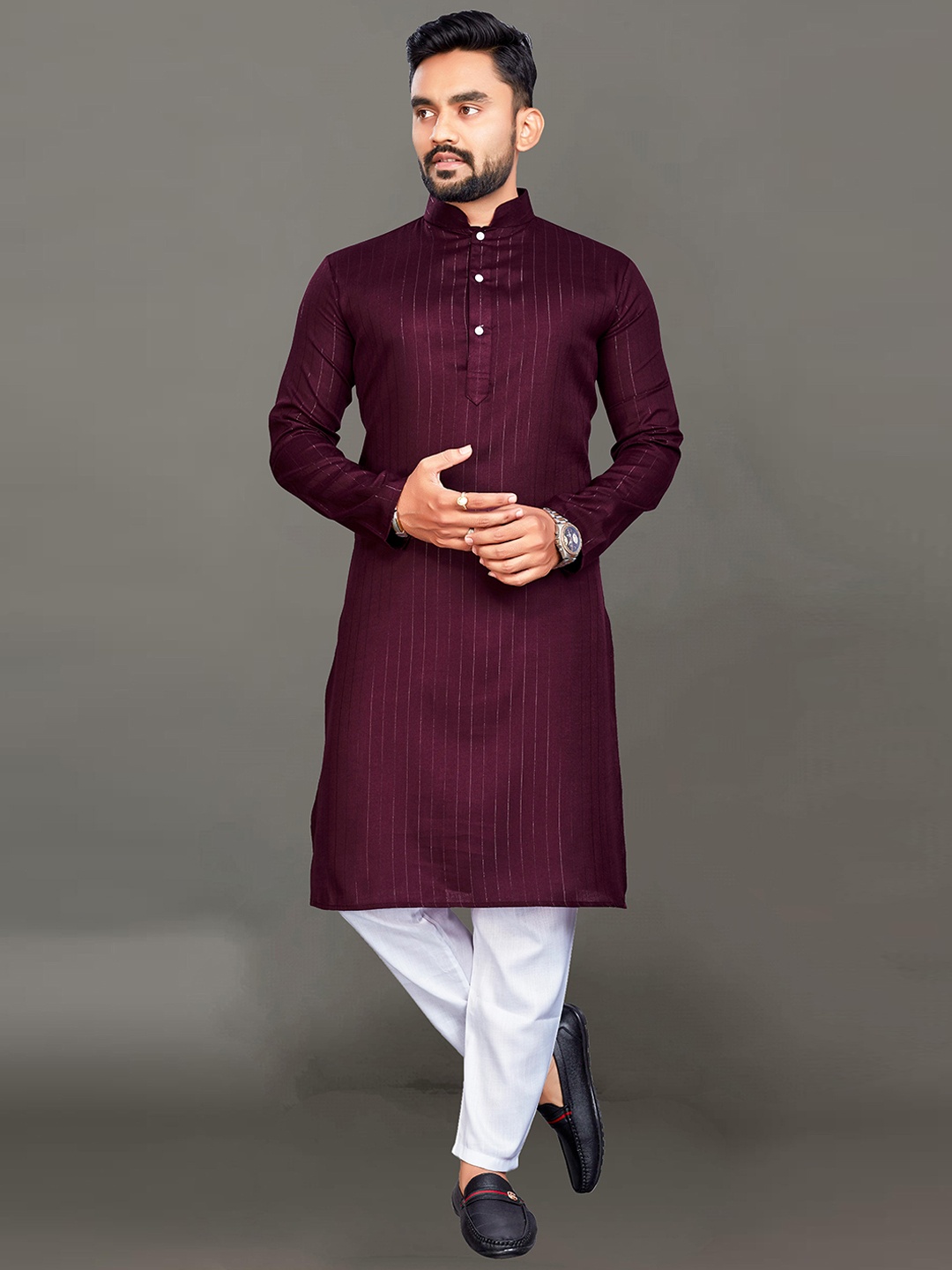 

Ekta Textiles Men Pure Cotton Kurta with Pyjamas, Purple