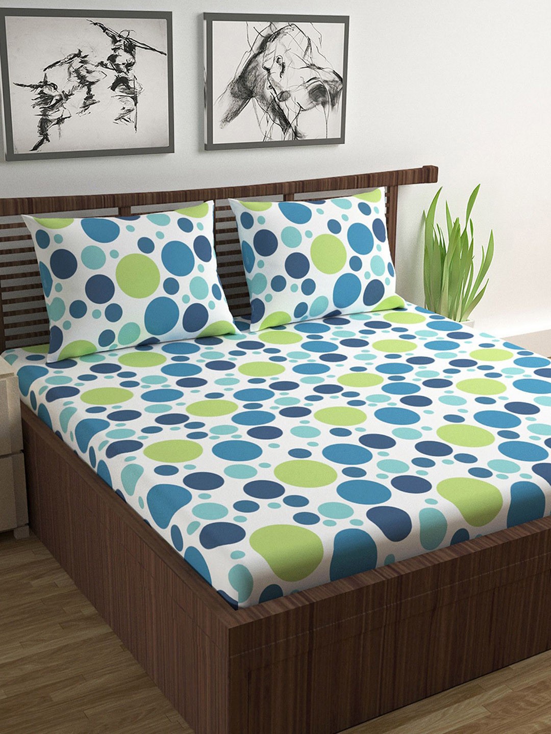 

Divine Casa Garden Bliss Blue White 144 TC Queen Bedsheet with 2 Pillow Covers