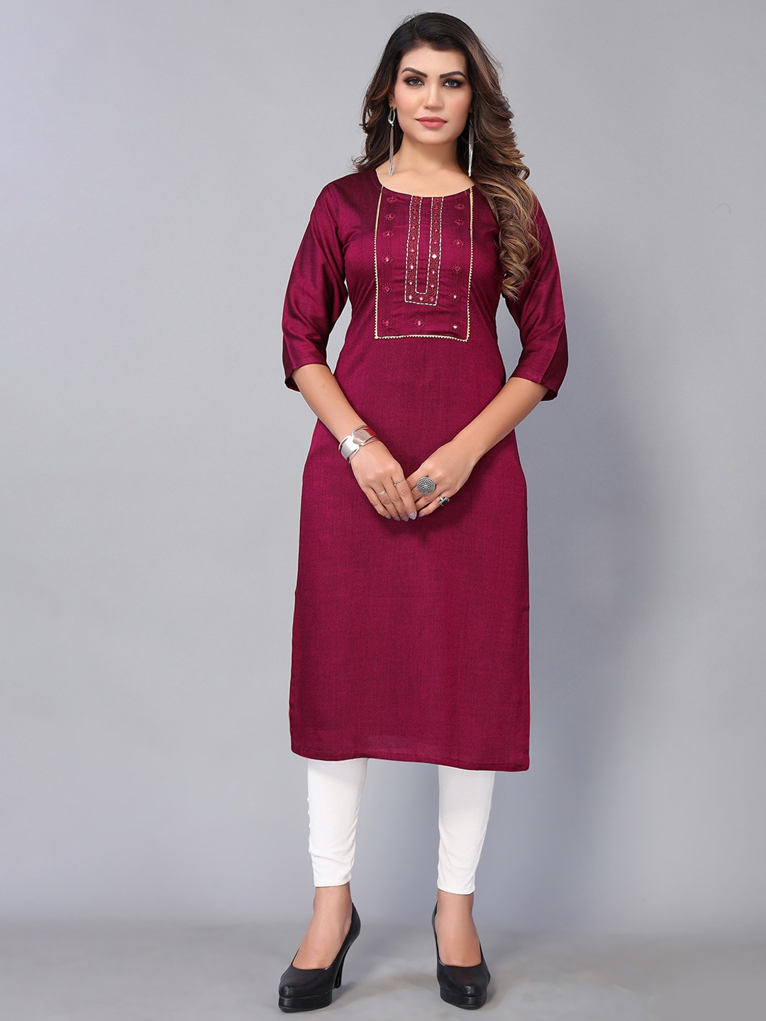 

Nimayaa Yoke Design Cotton Kurta, Burgundy
