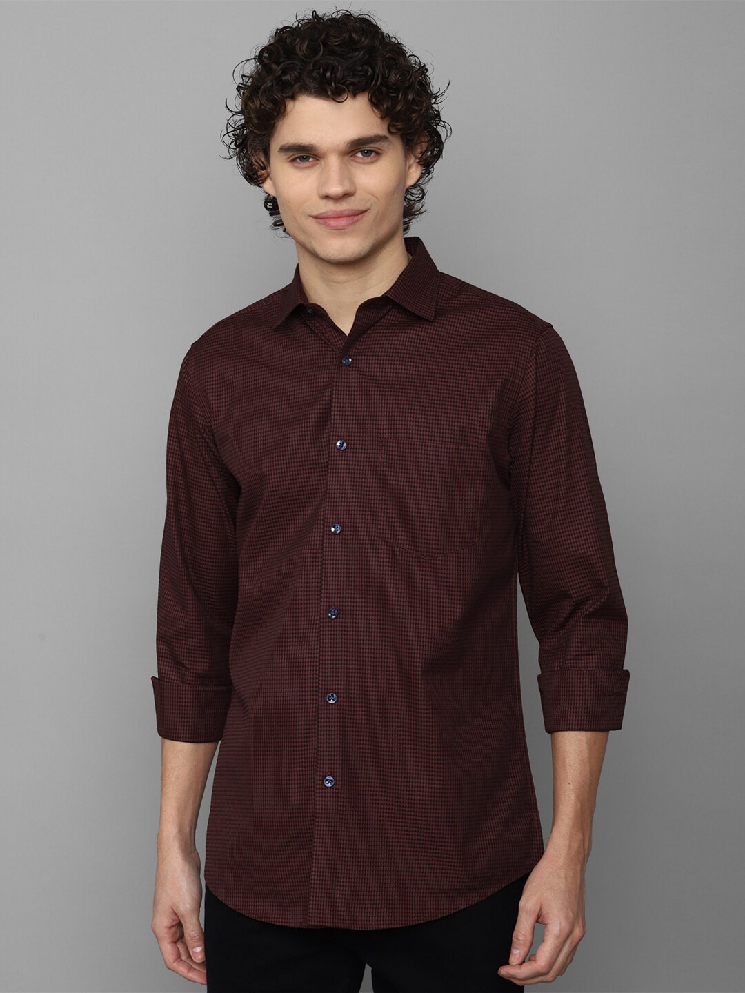 

Allen Solly Men Slim Fit Micro Checks Pure Cotton Casual Shirt, Maroon