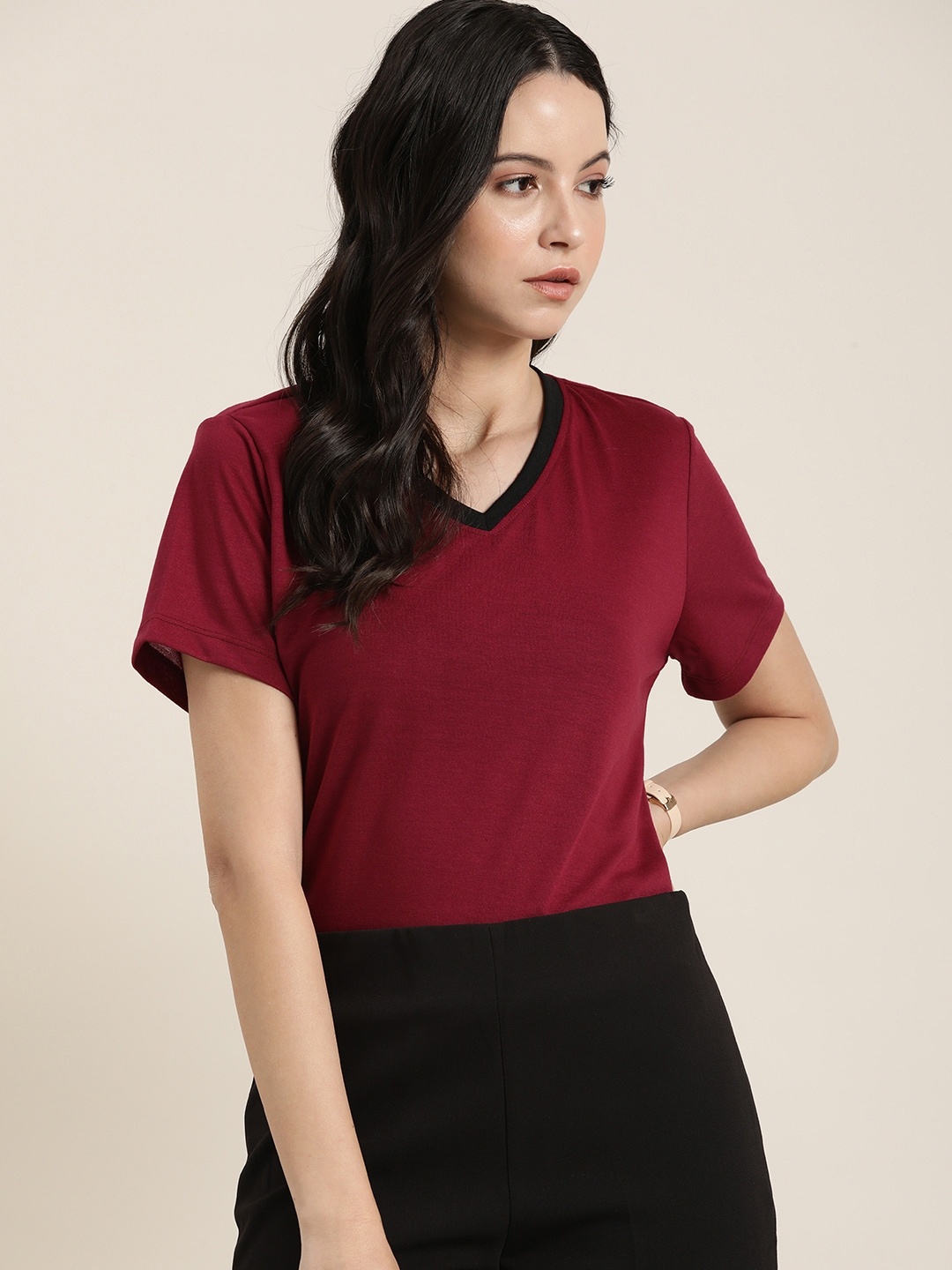 

her by invictus V-Neck Solid Regular Casual T-shirt, Burgundy
