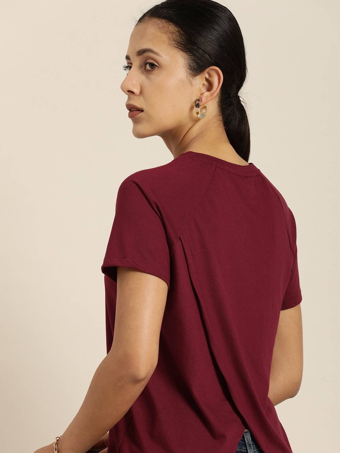 

her by invictus Solid Round-Neck Casual T-shirt, Maroon